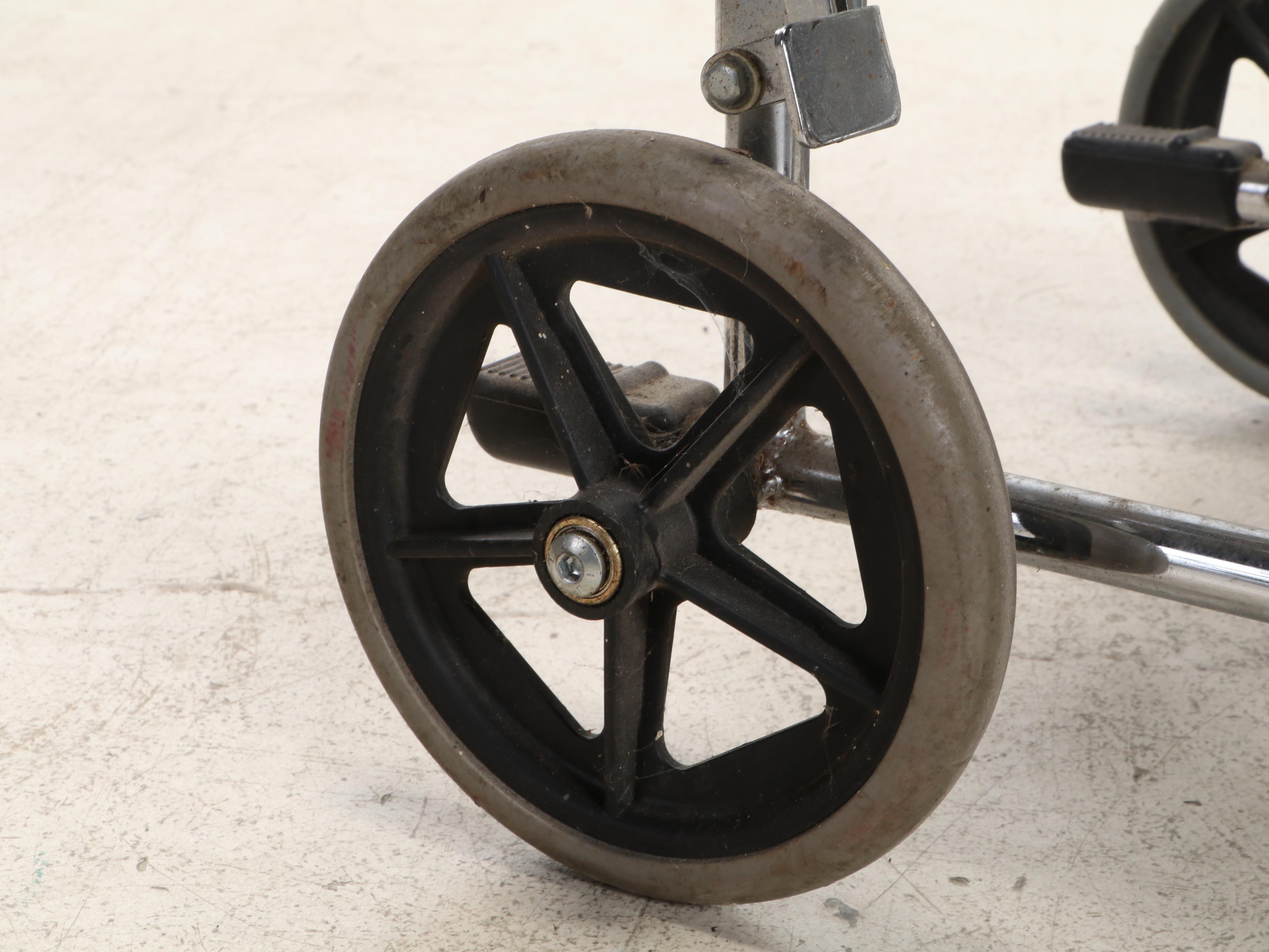 Med Mart Collapsible Wheelchair