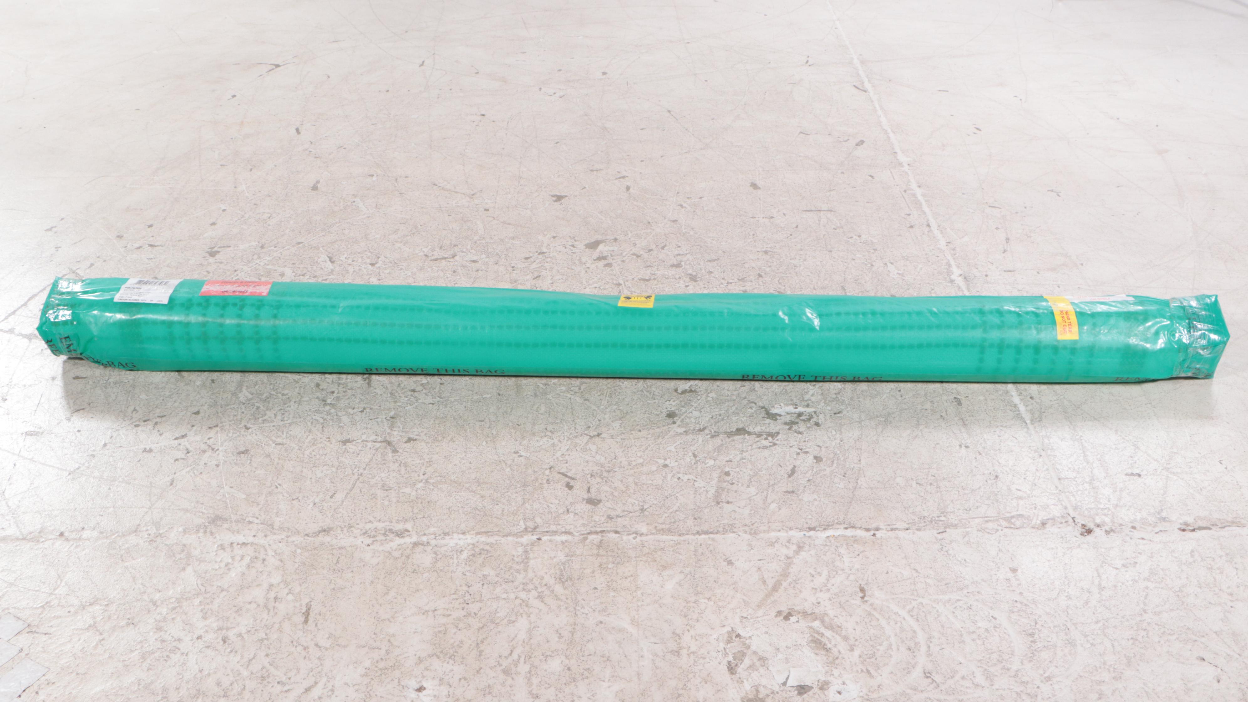 7' x 10' Handwoven Hearth & Hand with Magnolia Indoor/Outdoor Plaid Area Rug