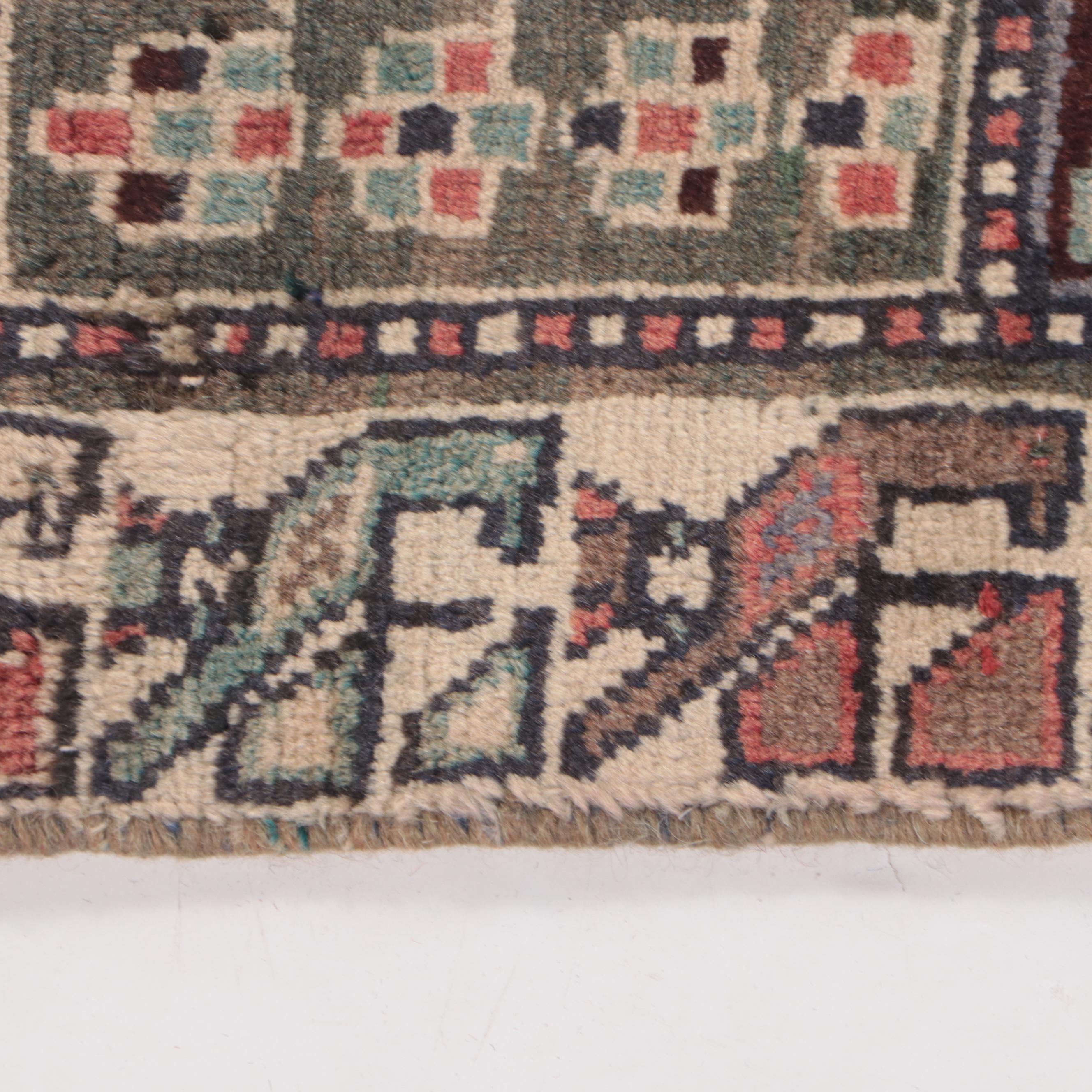 4'10 x 9' Hand-Knotted Persian Bakhtiari Area Rug