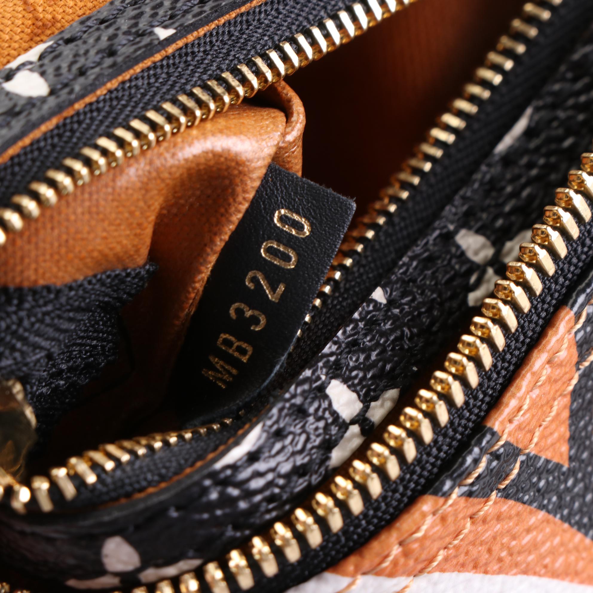 Louis Vuitton Speedy Bandoulière 25 in Crafty Monogram Giant Canvas