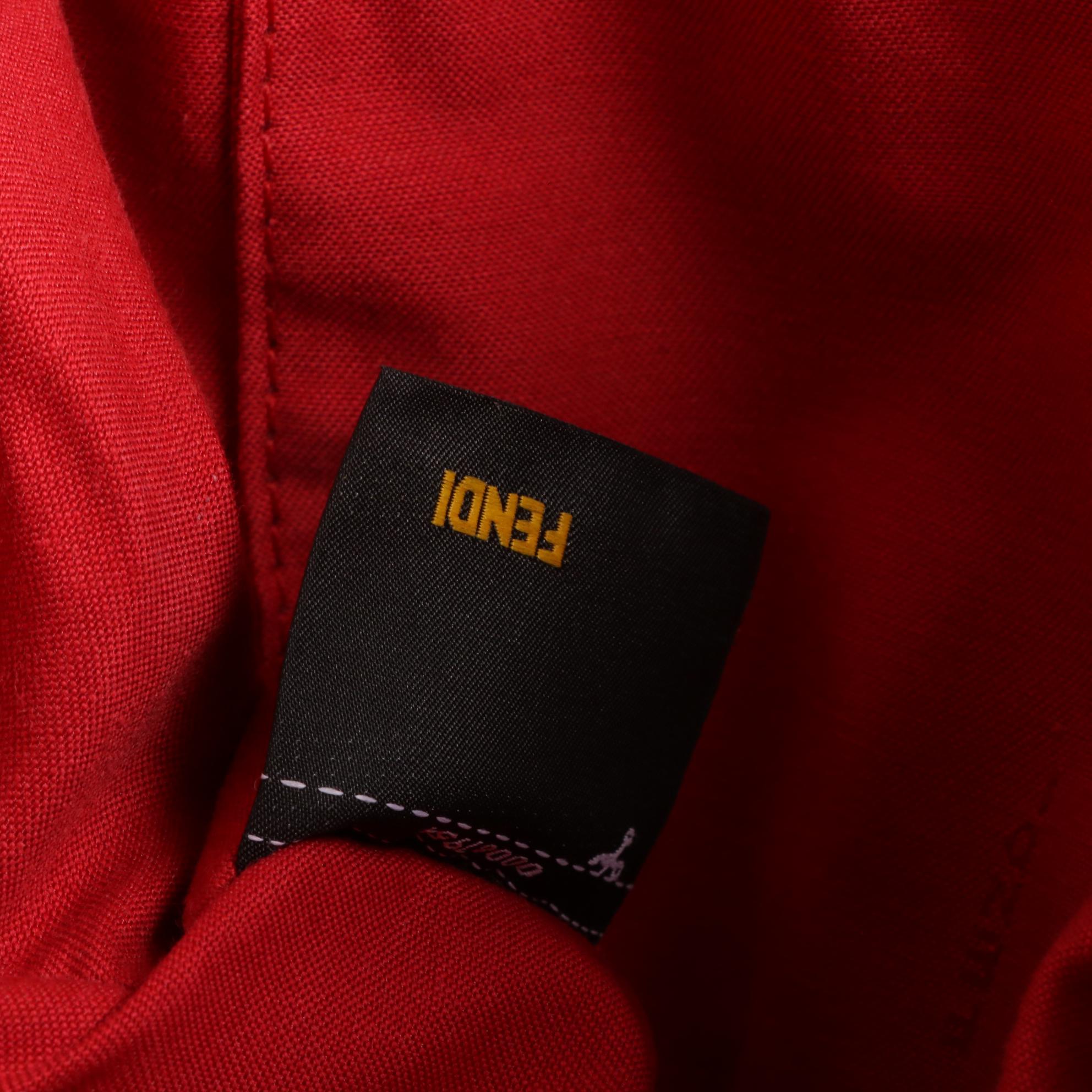 Fendi Chameleon Tote Bag in Red Textured Leather with Detachable Strap