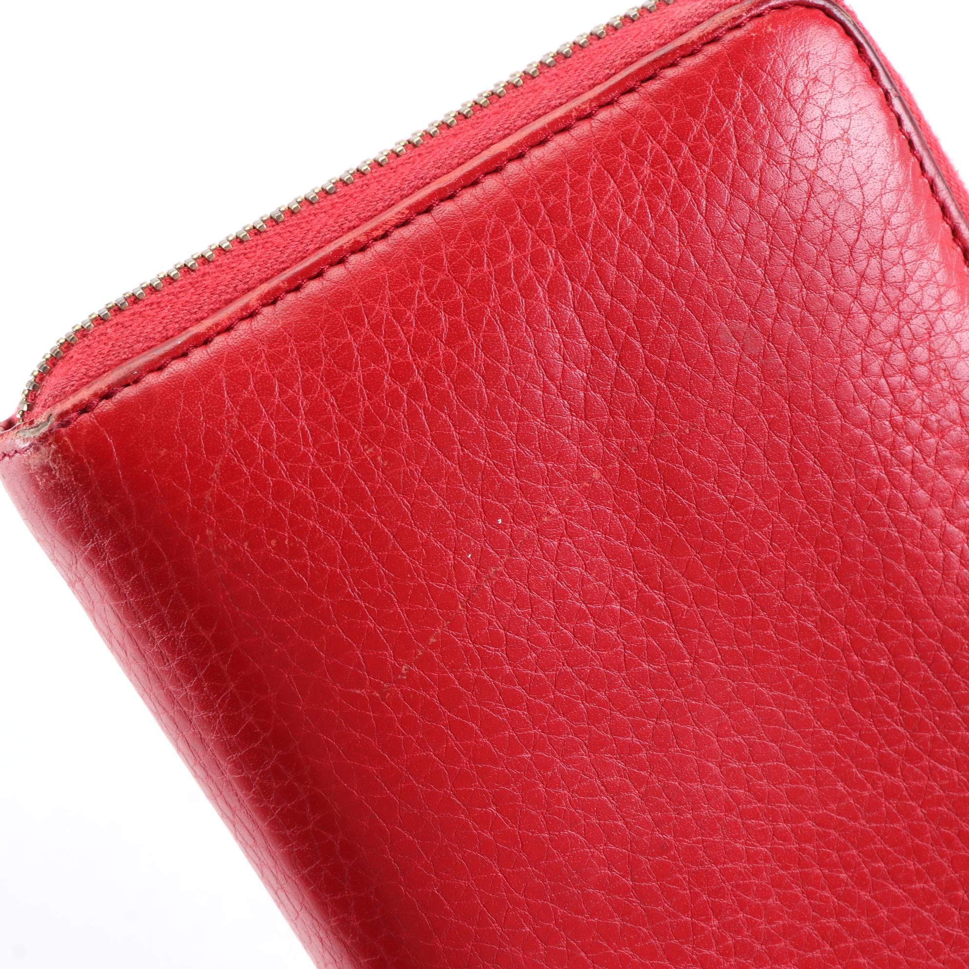 Gucci Soho Zip-Around Wallet in Red Grain Leather with Tassel