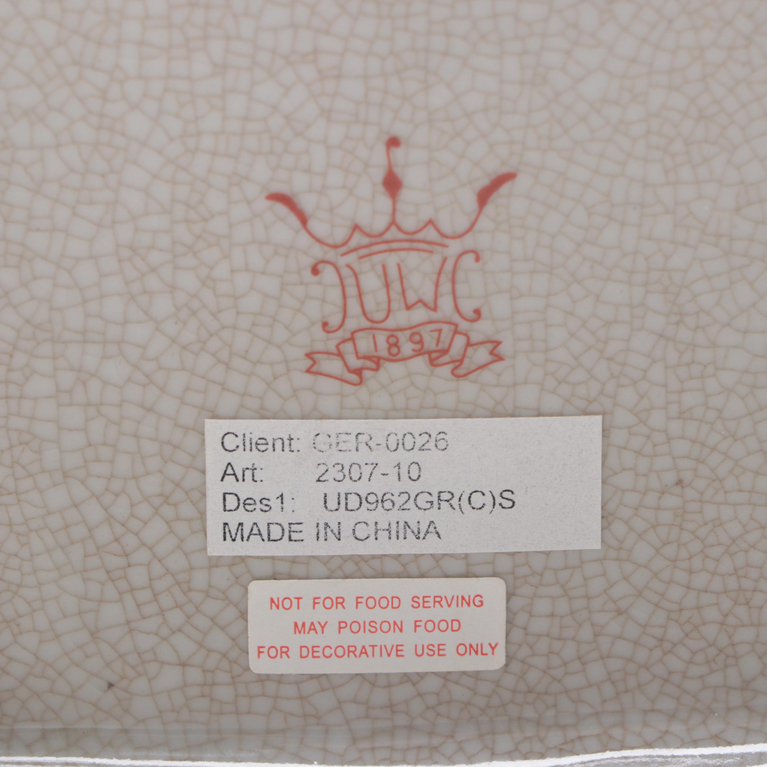 United Wilson Chinese Ceramic Decorative Tea Caddy