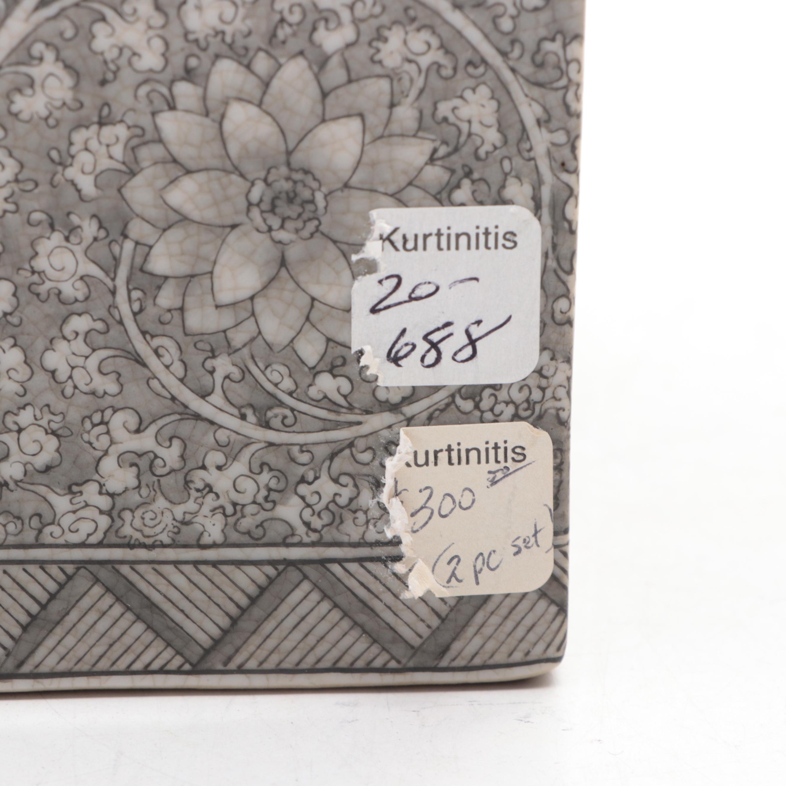 United Wilson Chinese Ceramic Decorative Tea Caddy