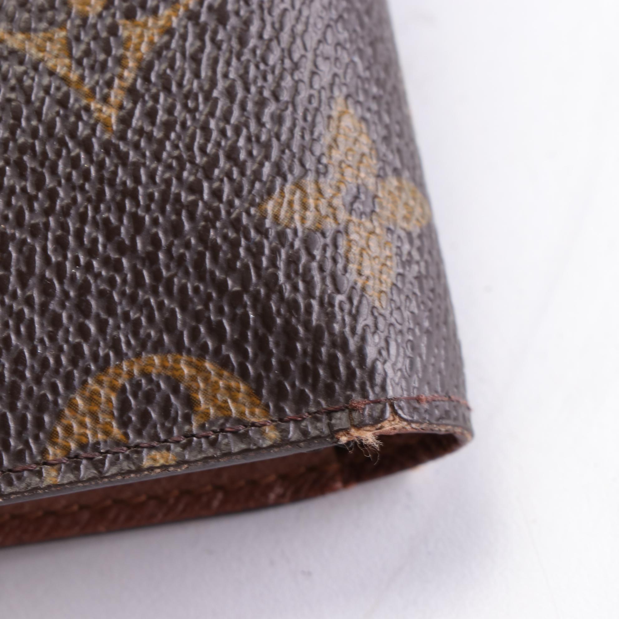 Louis Vuitton Porte-Trésor Étui Papiers Wallet in Monogram Canvas