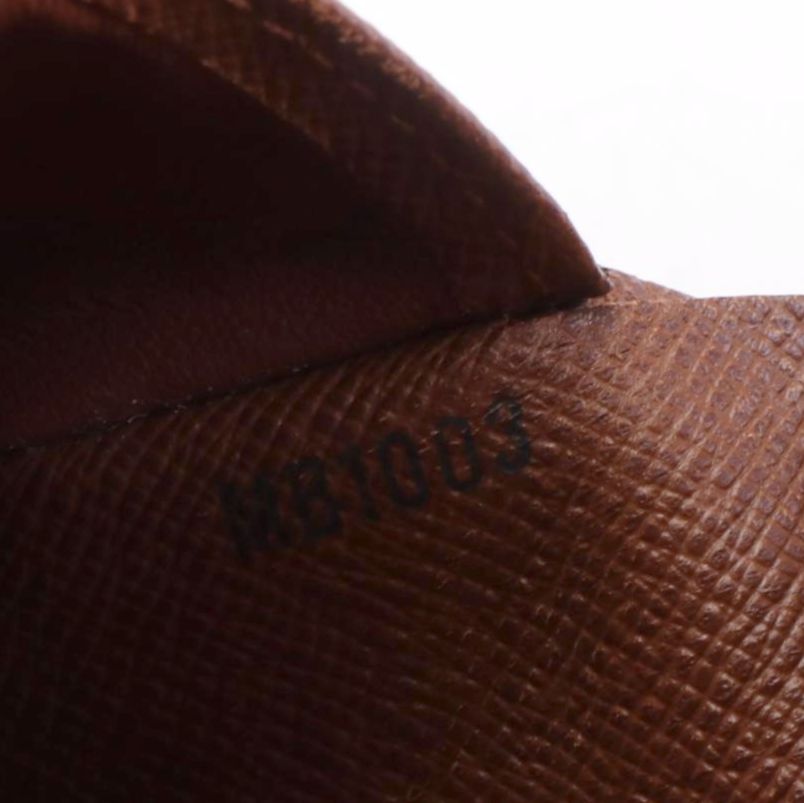 Louis Vuitton Porte-Trésor Étui Papiers Wallet in Monogram Canvas