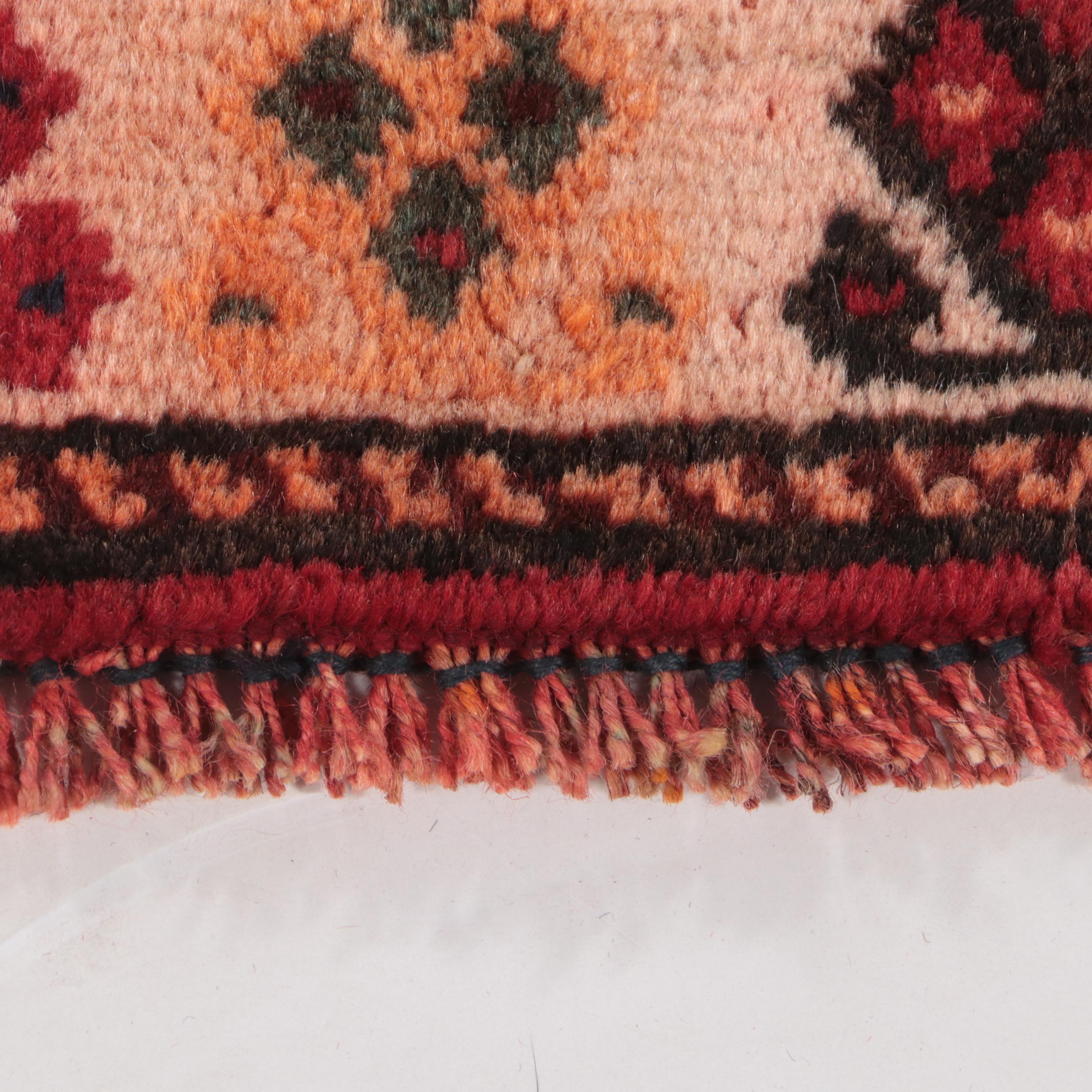 5'2 x 8'4 Hand-Knotted Persian Qashqai Area Rug