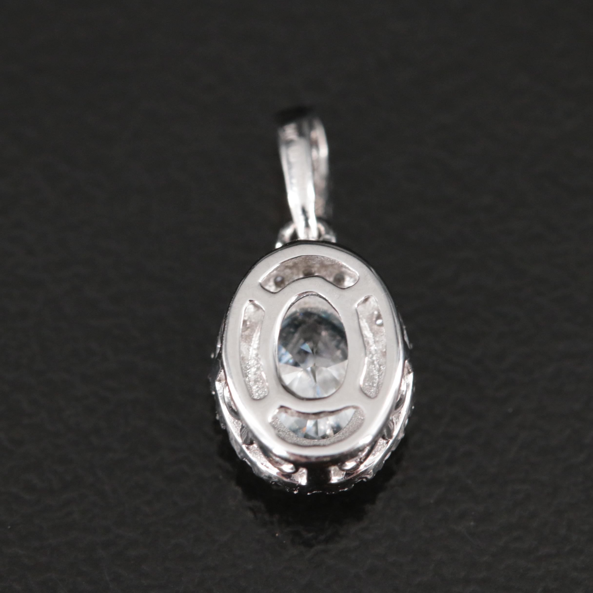 14K 0.63 CTW Lab Grown Halo Pendant