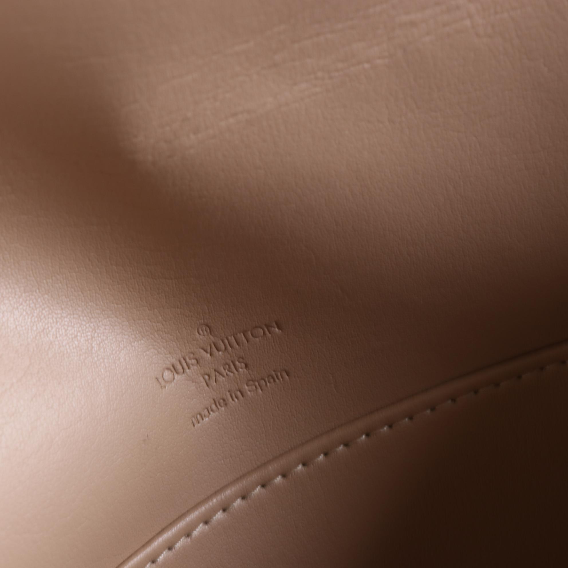 Louis Vuitton Thompson Street Front Flap Bag in Monogram Vernis