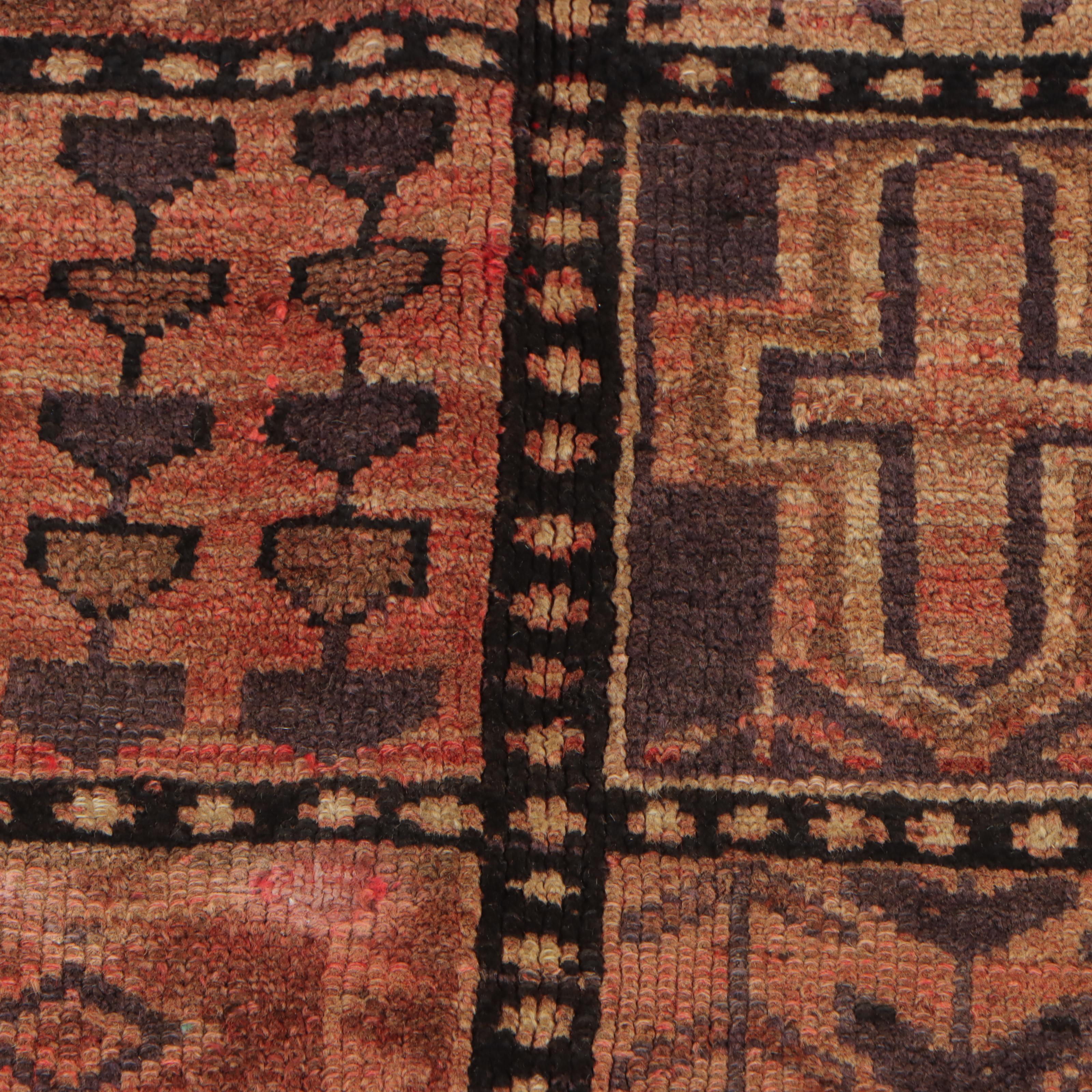 4'11 x 7'7 Hand-Knotted Persian Bakhtiari Area Rug