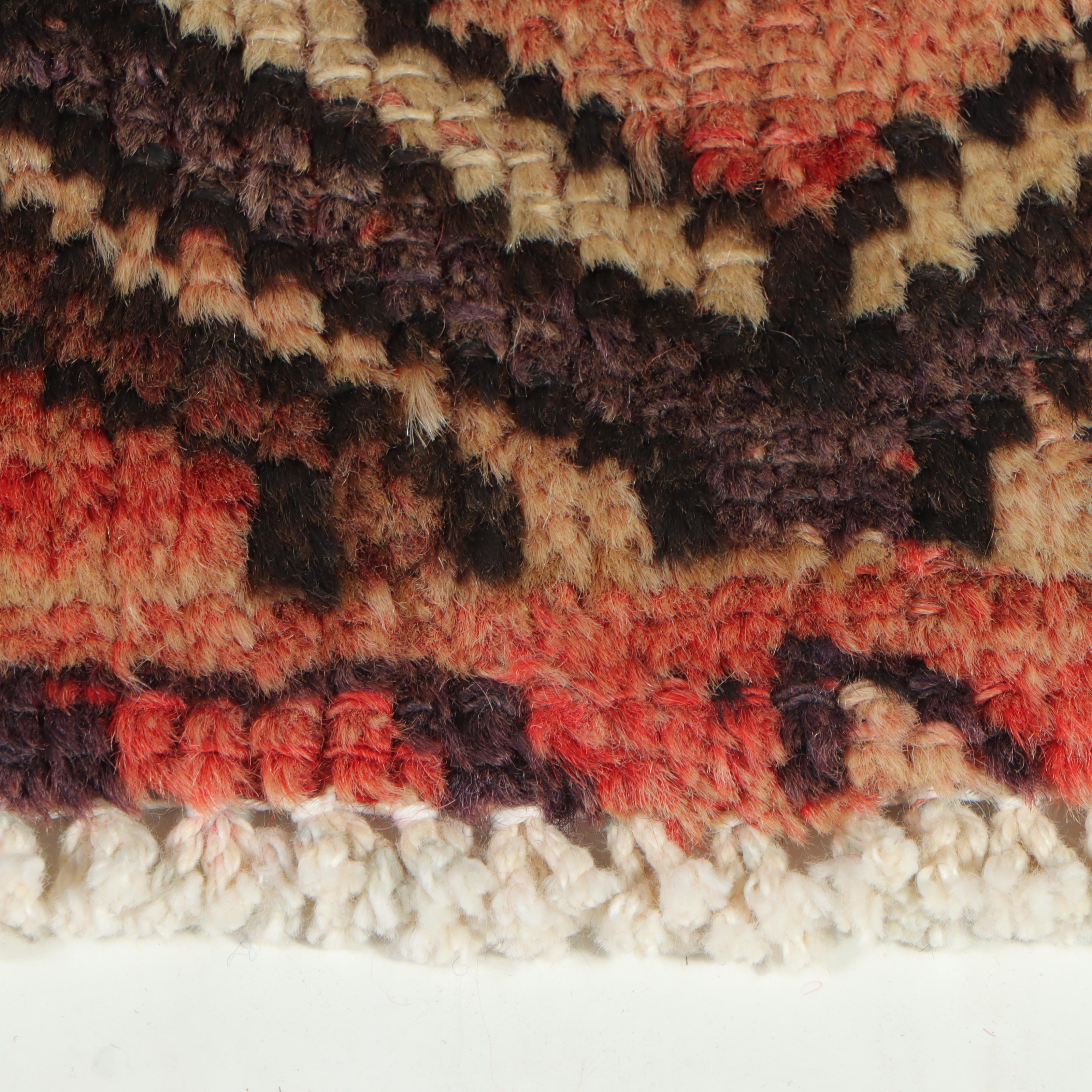 4'11 x 7'7 Hand-Knotted Persian Bakhtiari Area Rug