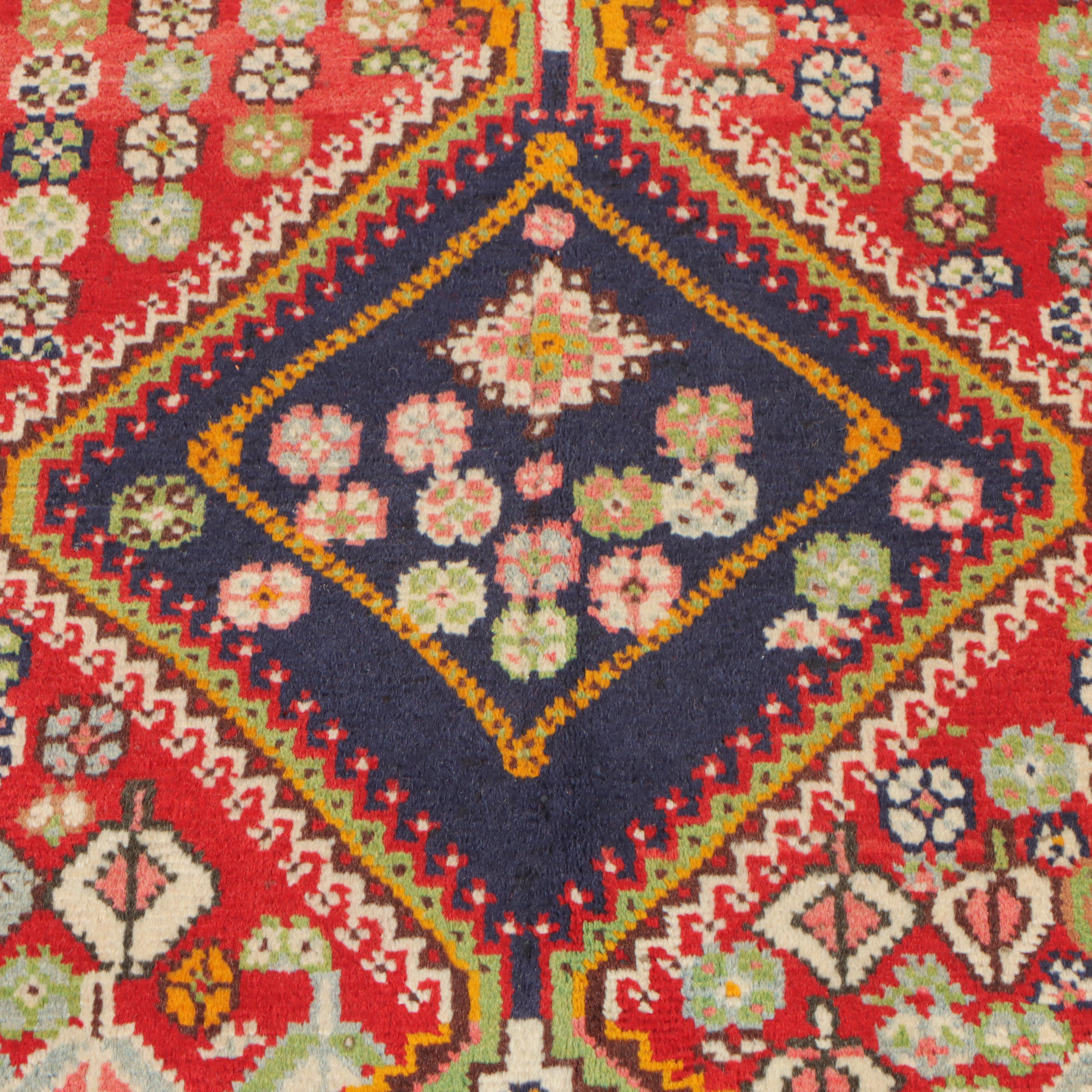 4'8 x 8'2 Hand-Knotted Persian Lurs Area Rug