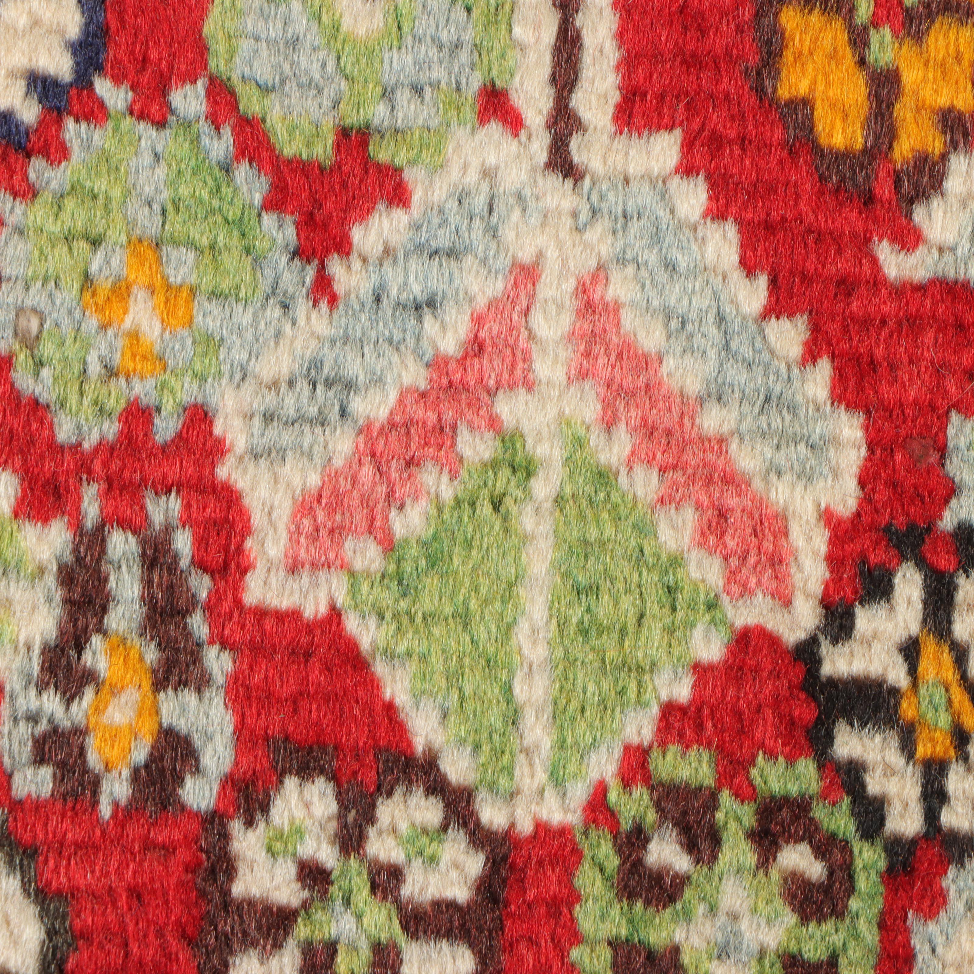 4'8 x 8'2 Hand-Knotted Persian Lurs Area Rug