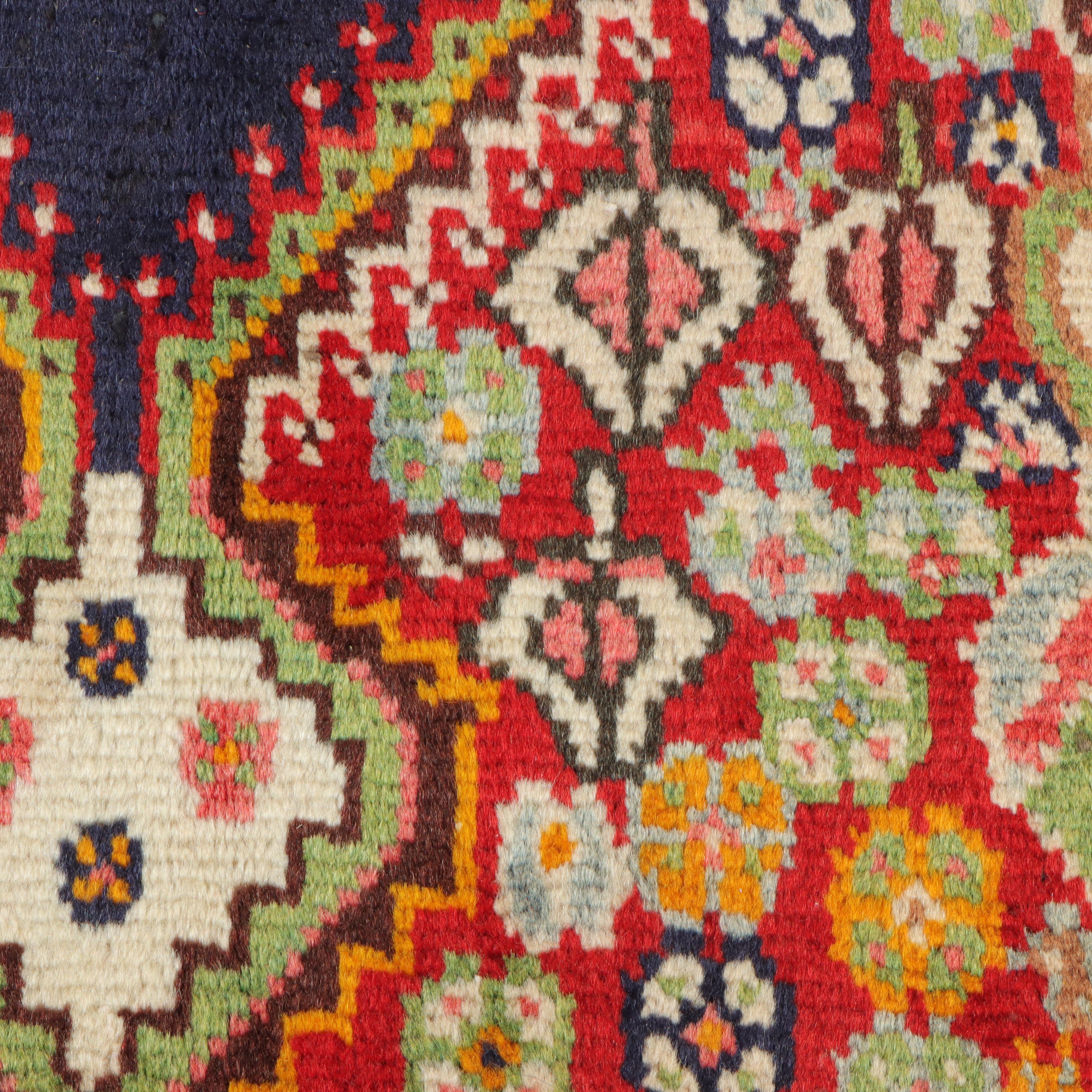 4'8 x 8'2 Hand-Knotted Persian Lurs Area Rug