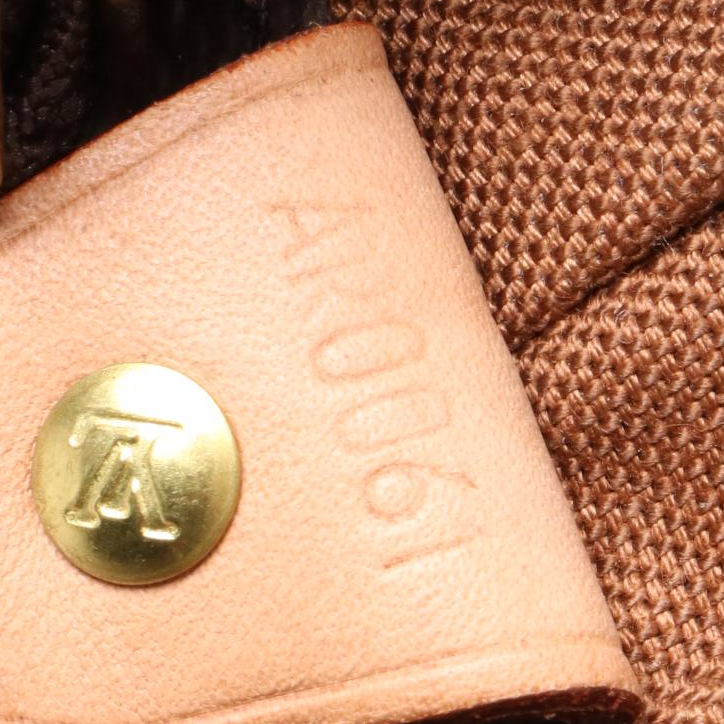 Louis Vuitton Cabas Mezzo Tote in Monogram Canvas and Vachetta Leather