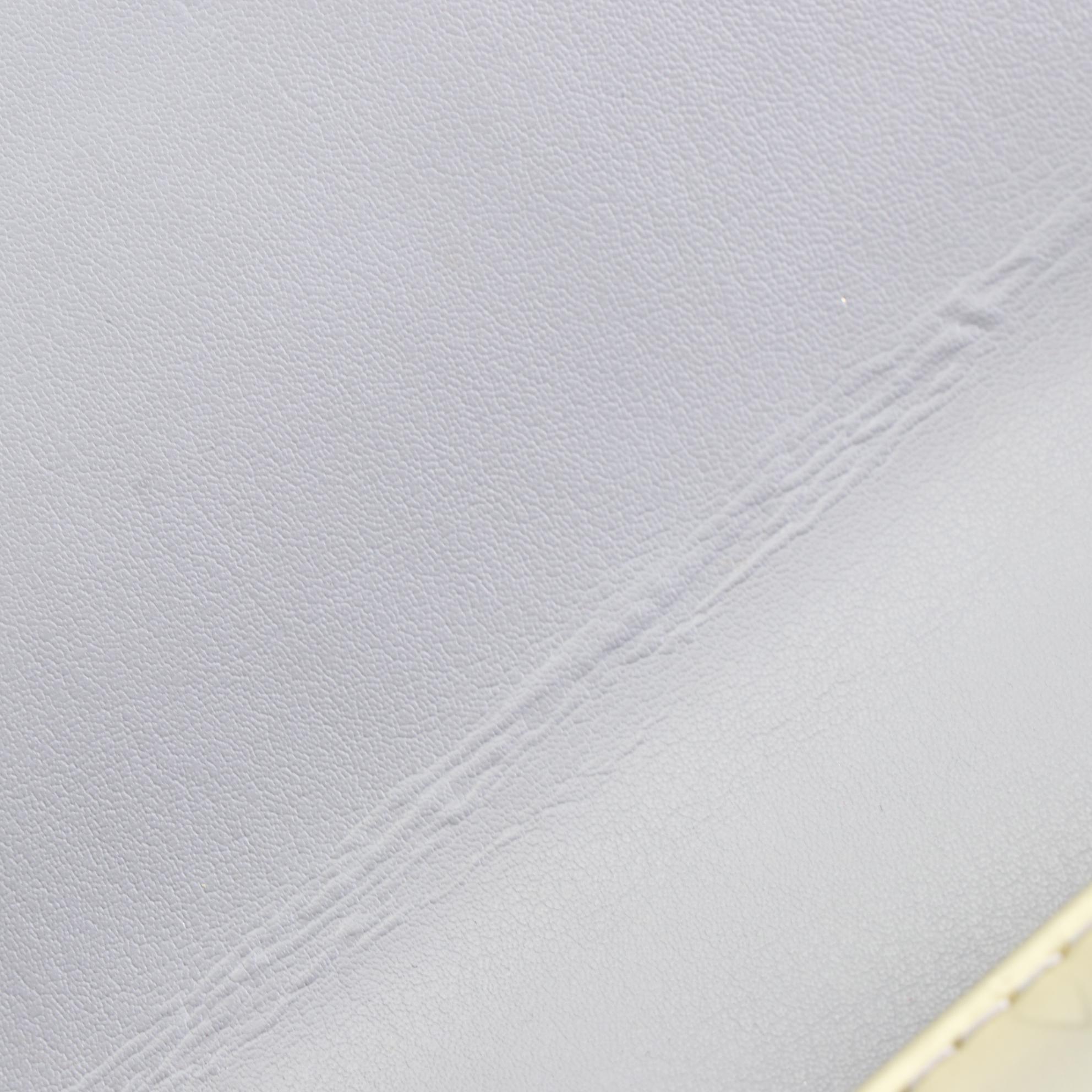 Louis Vuitton Thompson Street Shoulder Bag in Monogram Vernis and Leather