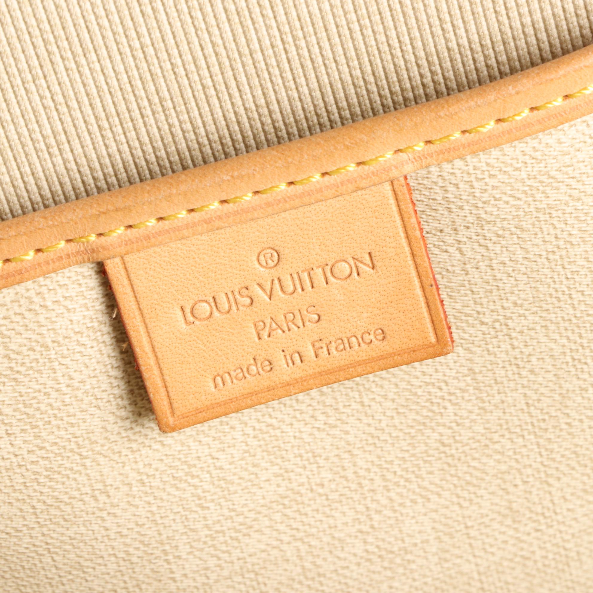 Louis Vuitton Excursion Shoe Bag in Monogram Canvas and Vachetta Leather