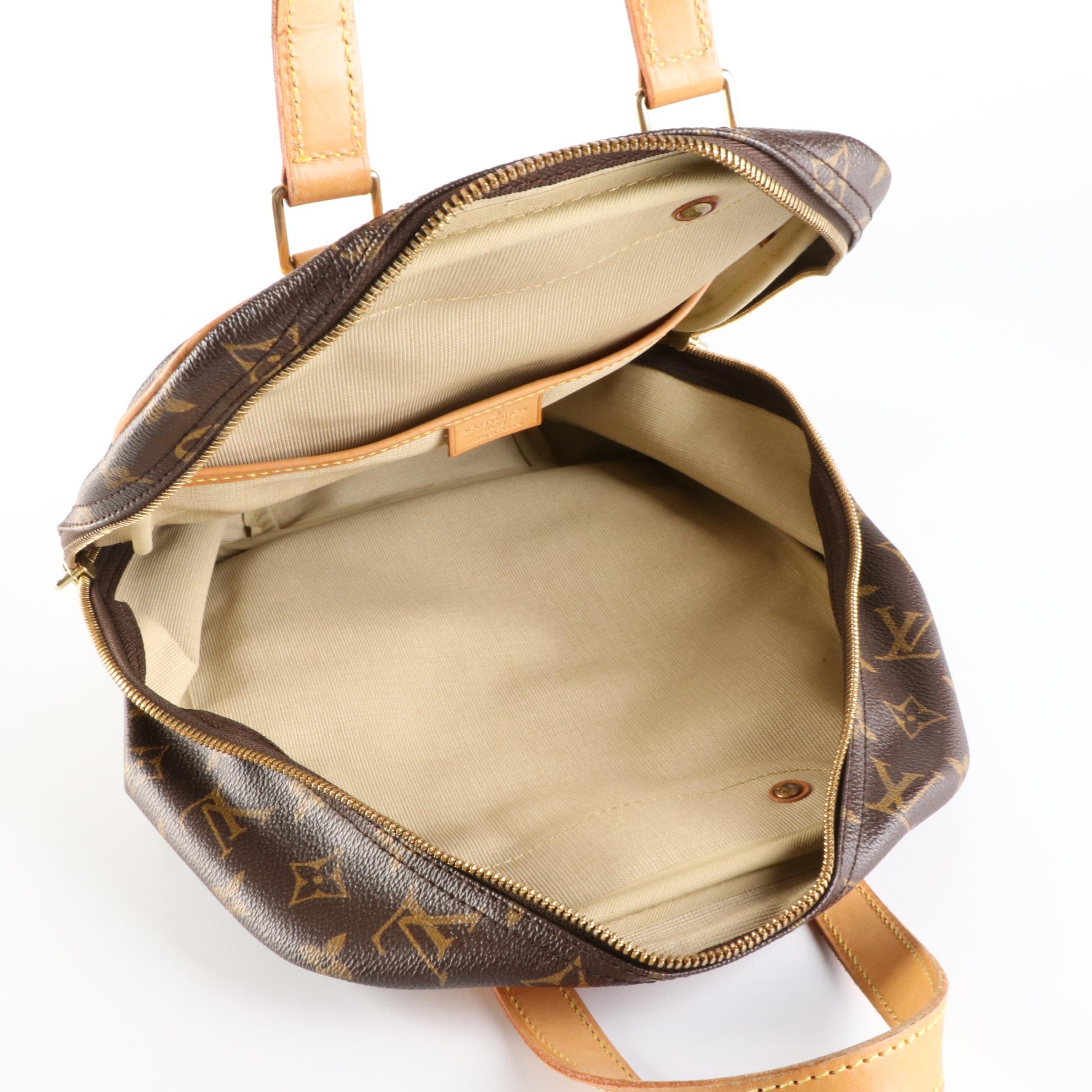 Louis Vuitton Excursion Shoe Bag in Monogram Canvas and Vachetta Leather