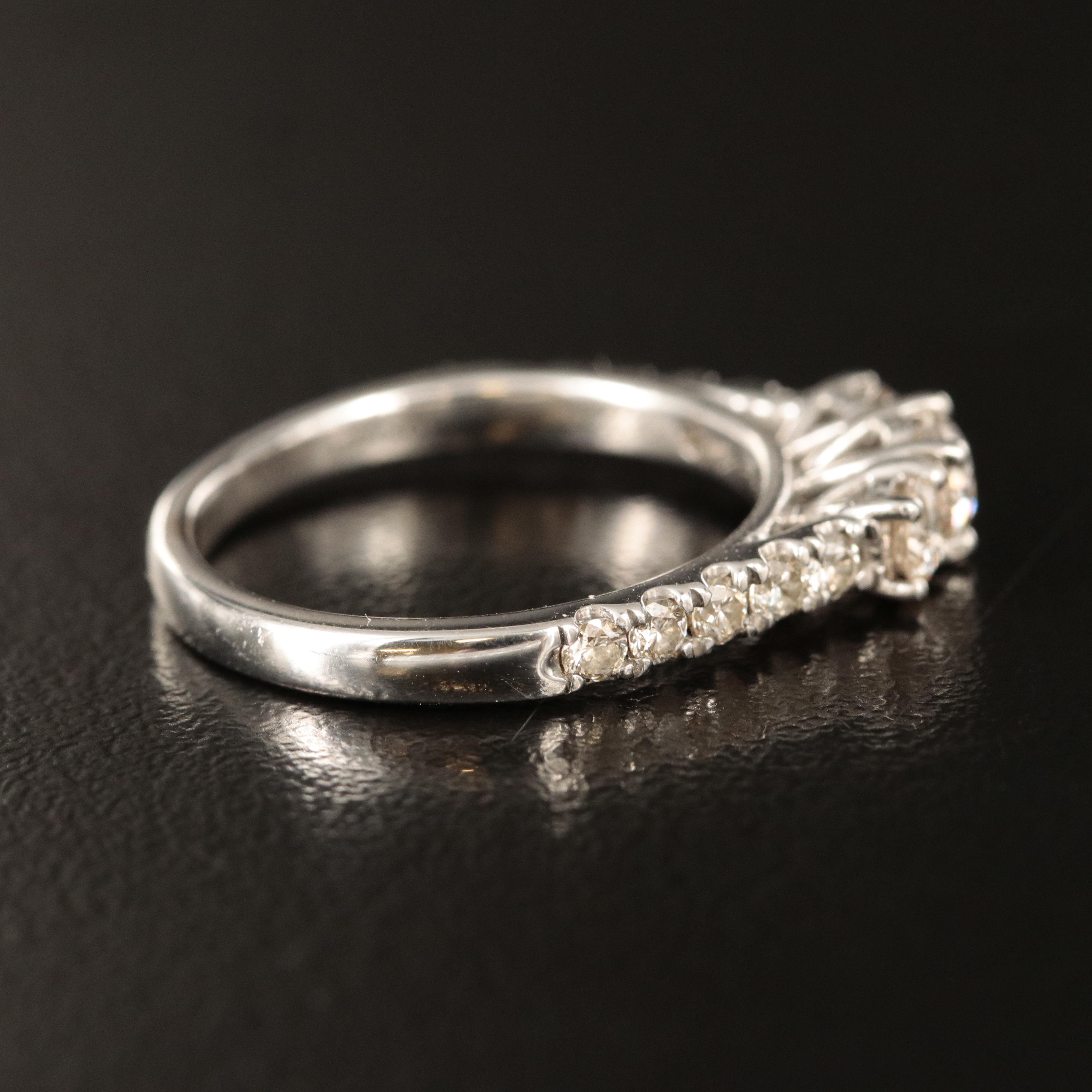 10K 0.90 CTW Diamond Ring