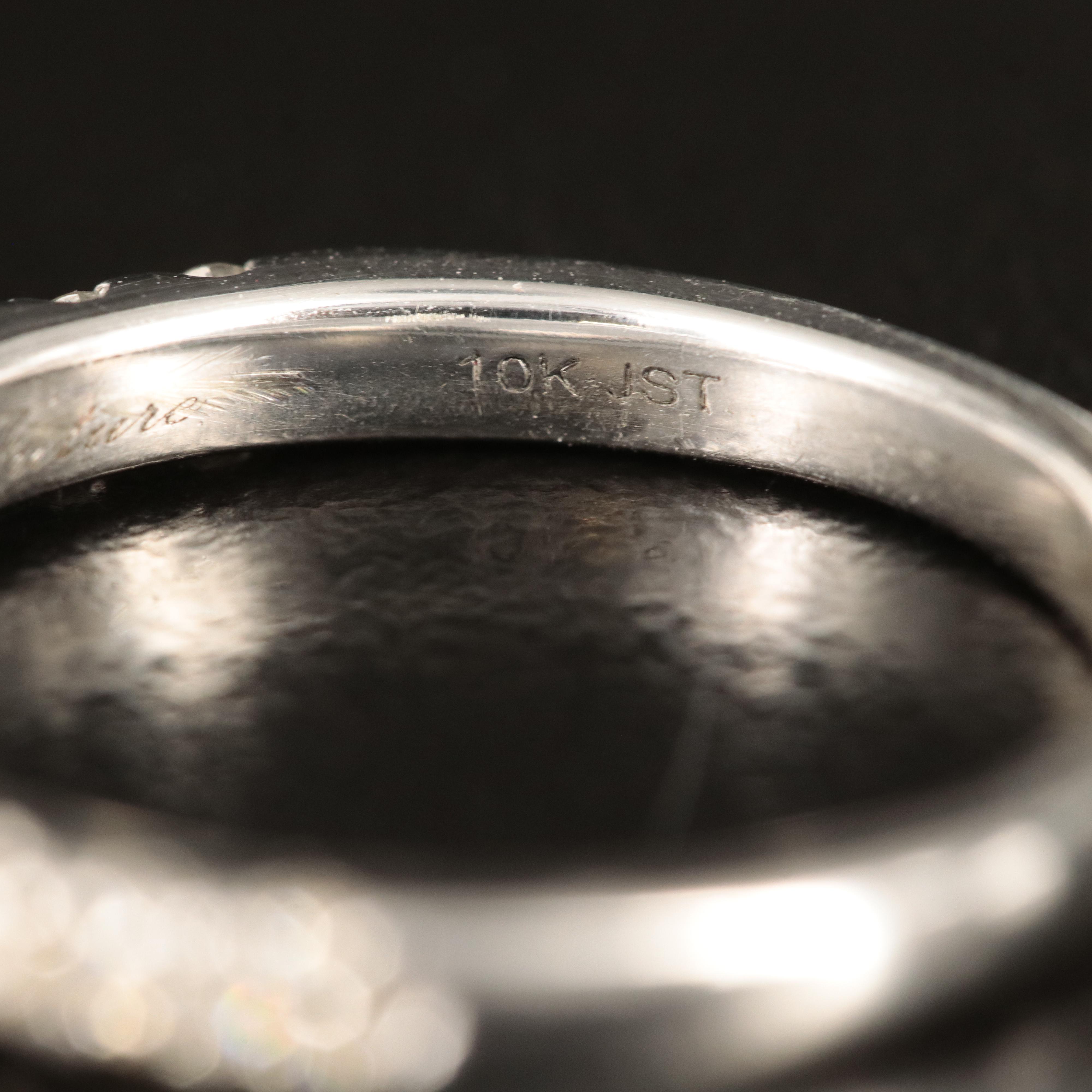 10K 0.90 CTW Diamond Ring