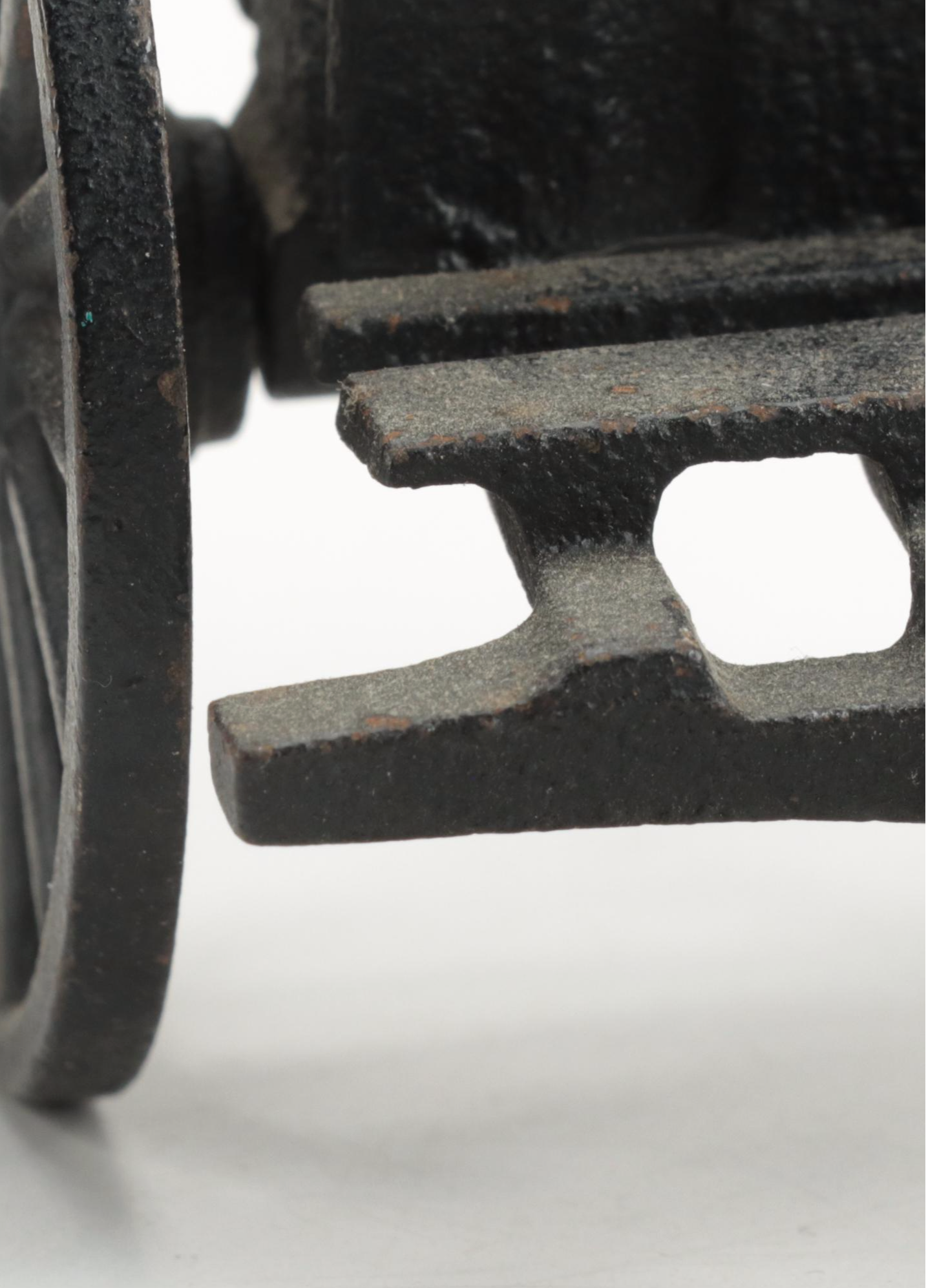 Michael Falk Co. Cast Iron Cannon and Caisson Models