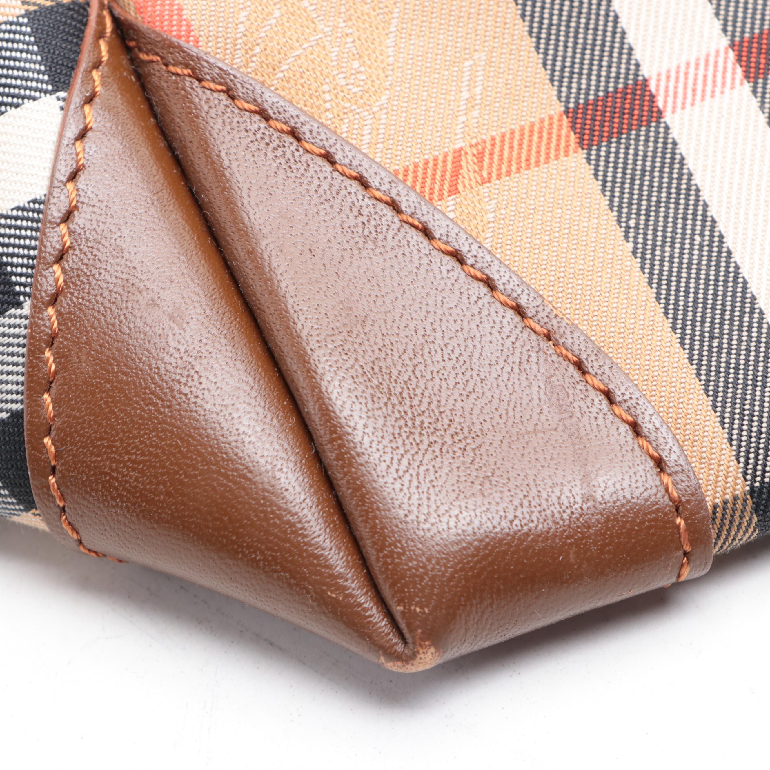 Burberrys Small Tote Bag in Haymarket Check and Leather