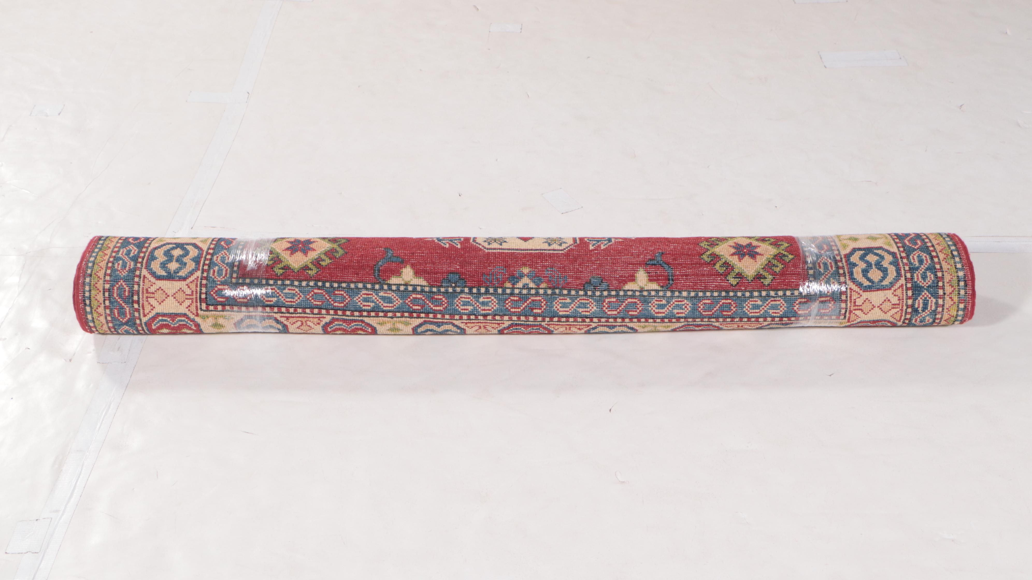 4'10 x 6'8 Hand-Knotted Pakistani Kazak-Style Area Rug