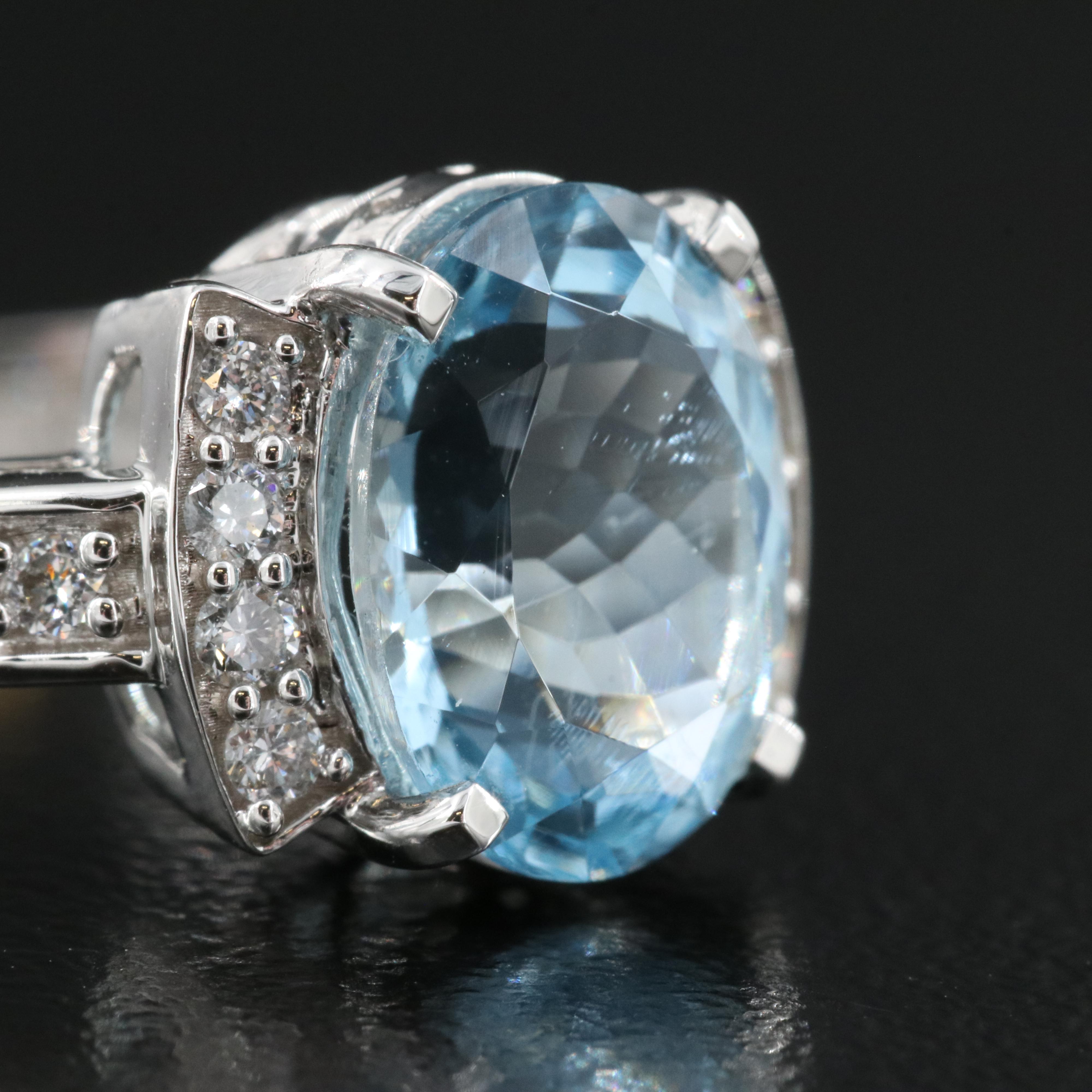 18K 2.40 CT Aquamarine and Diamond Ring