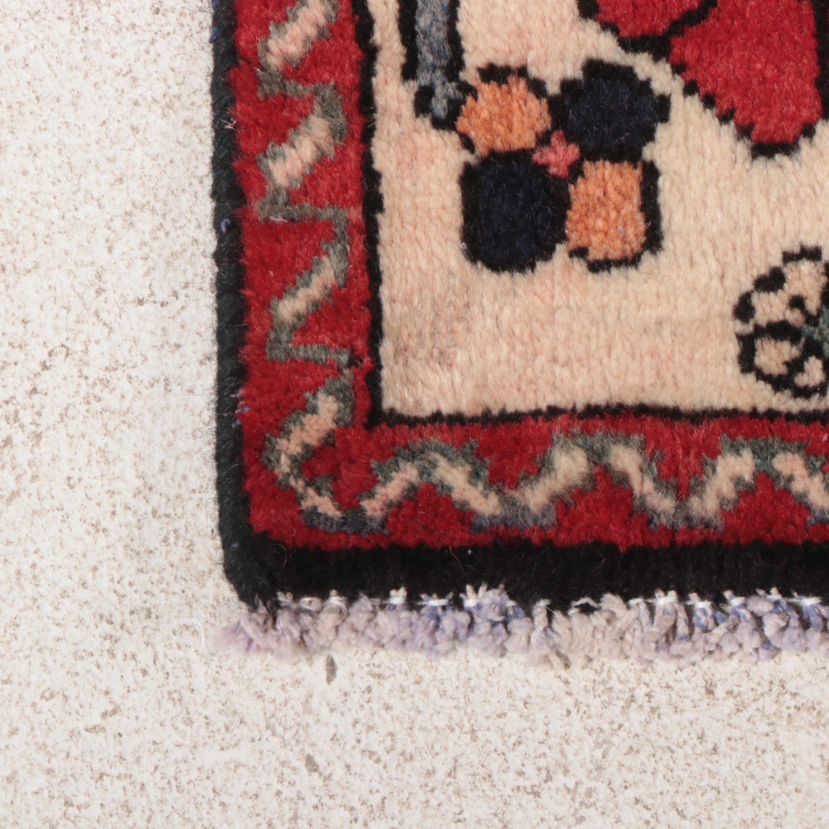 5'2 x 9'7 Hand-Knotted Persian Bakhtiari Area Rug