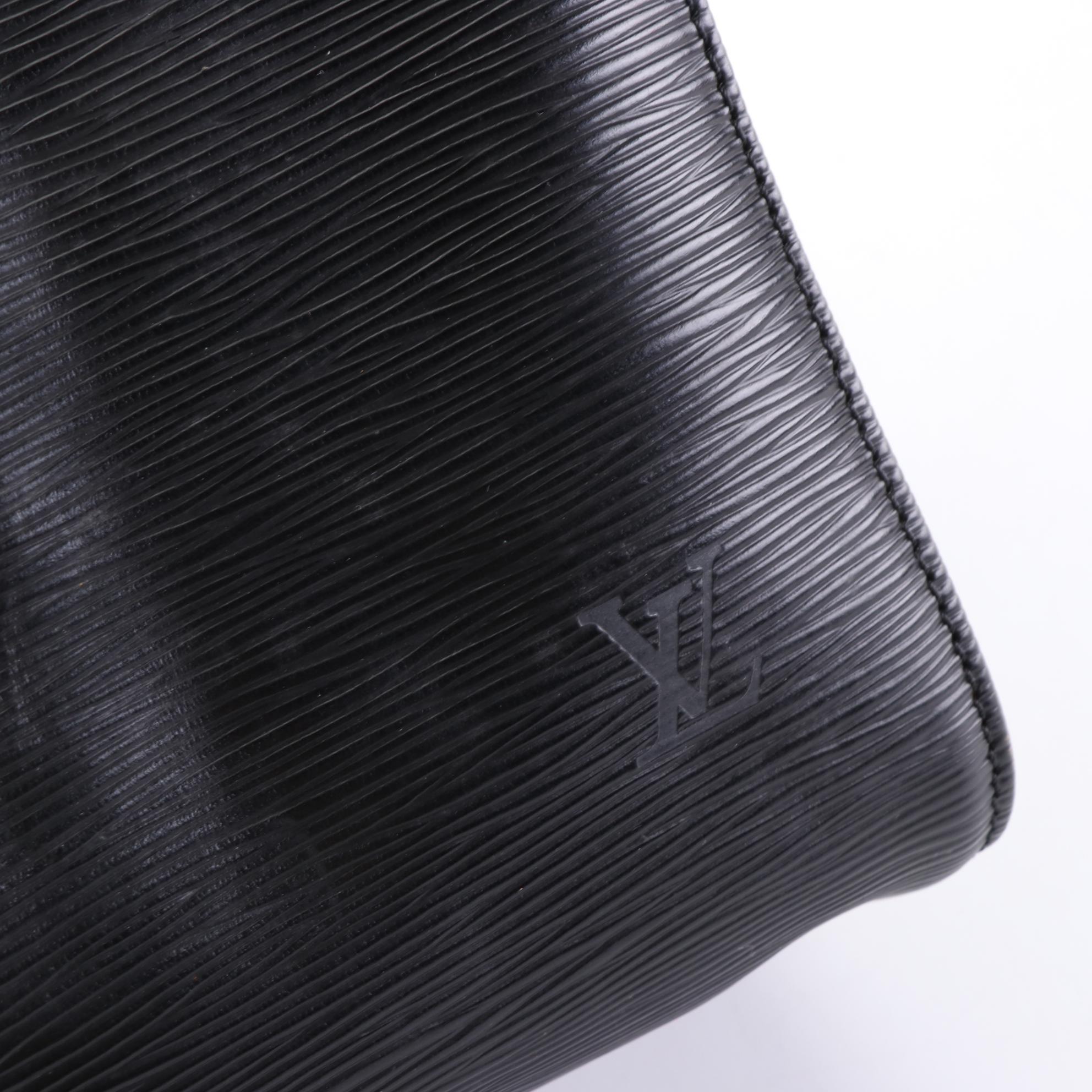 Louis Vuitton Keepall 45 in Black Epi Leather