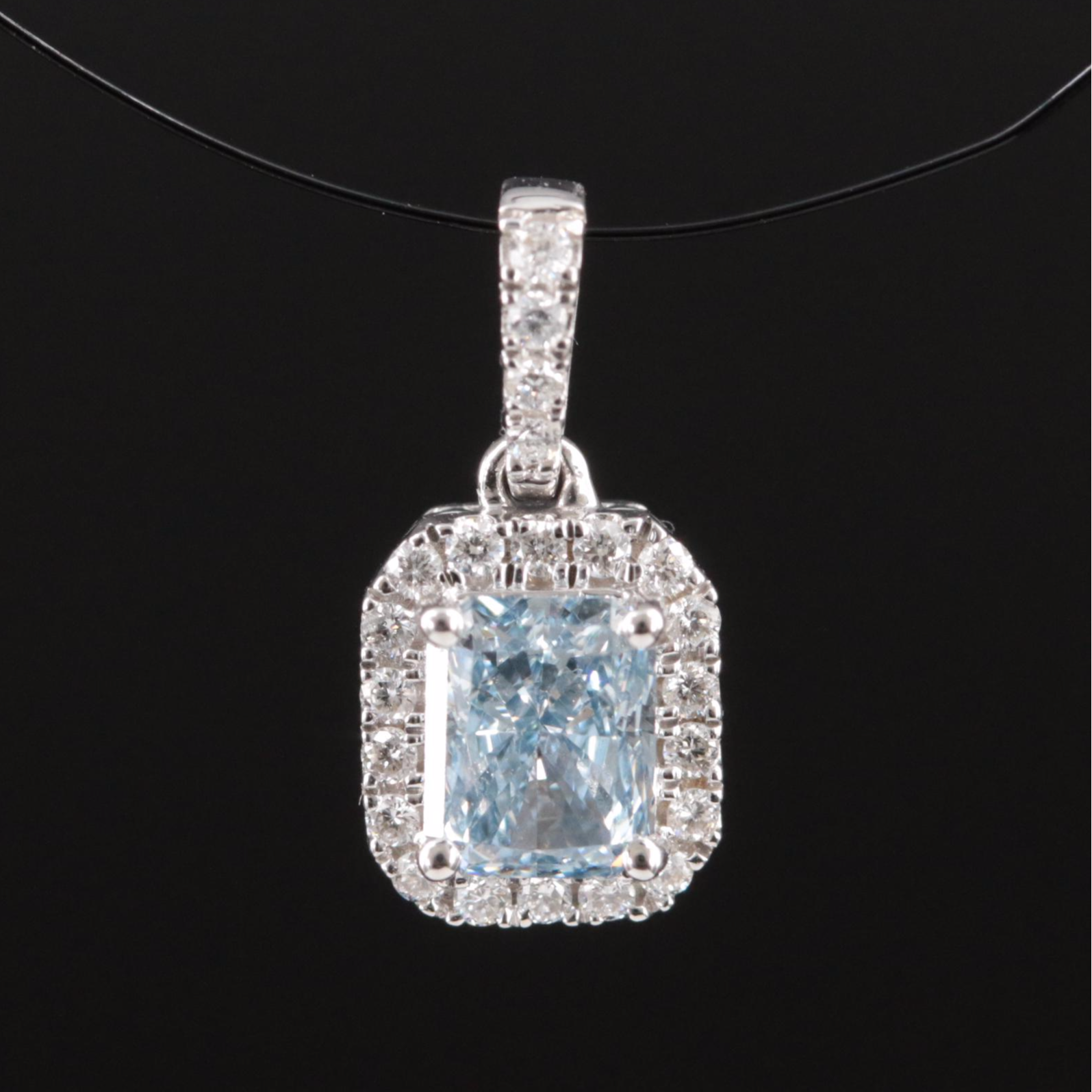 14K 0.59 CTW Lab Grown Diamond Pendant