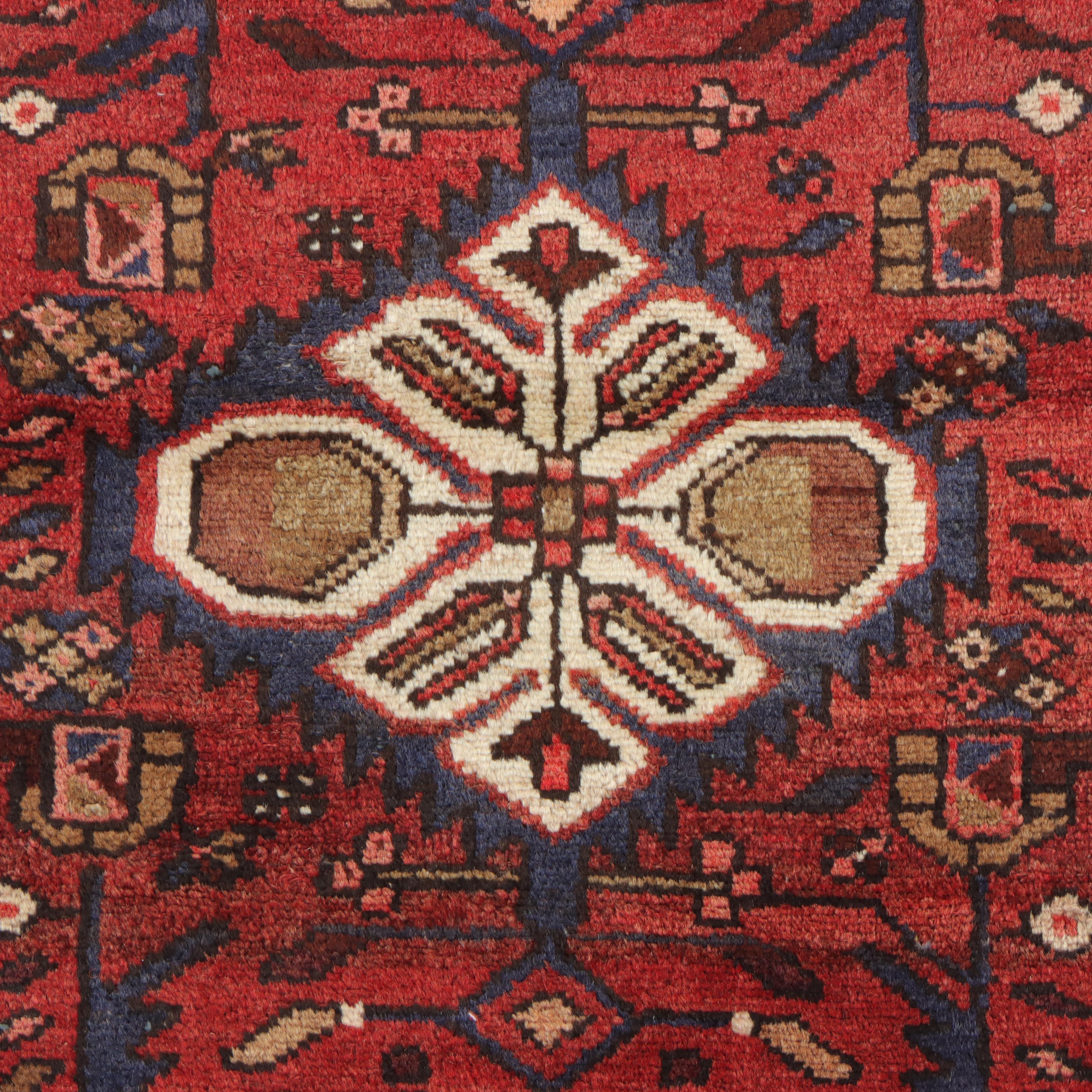2'7 x 4'1 Hand-Knotted Persian Zanjan Accent Rug