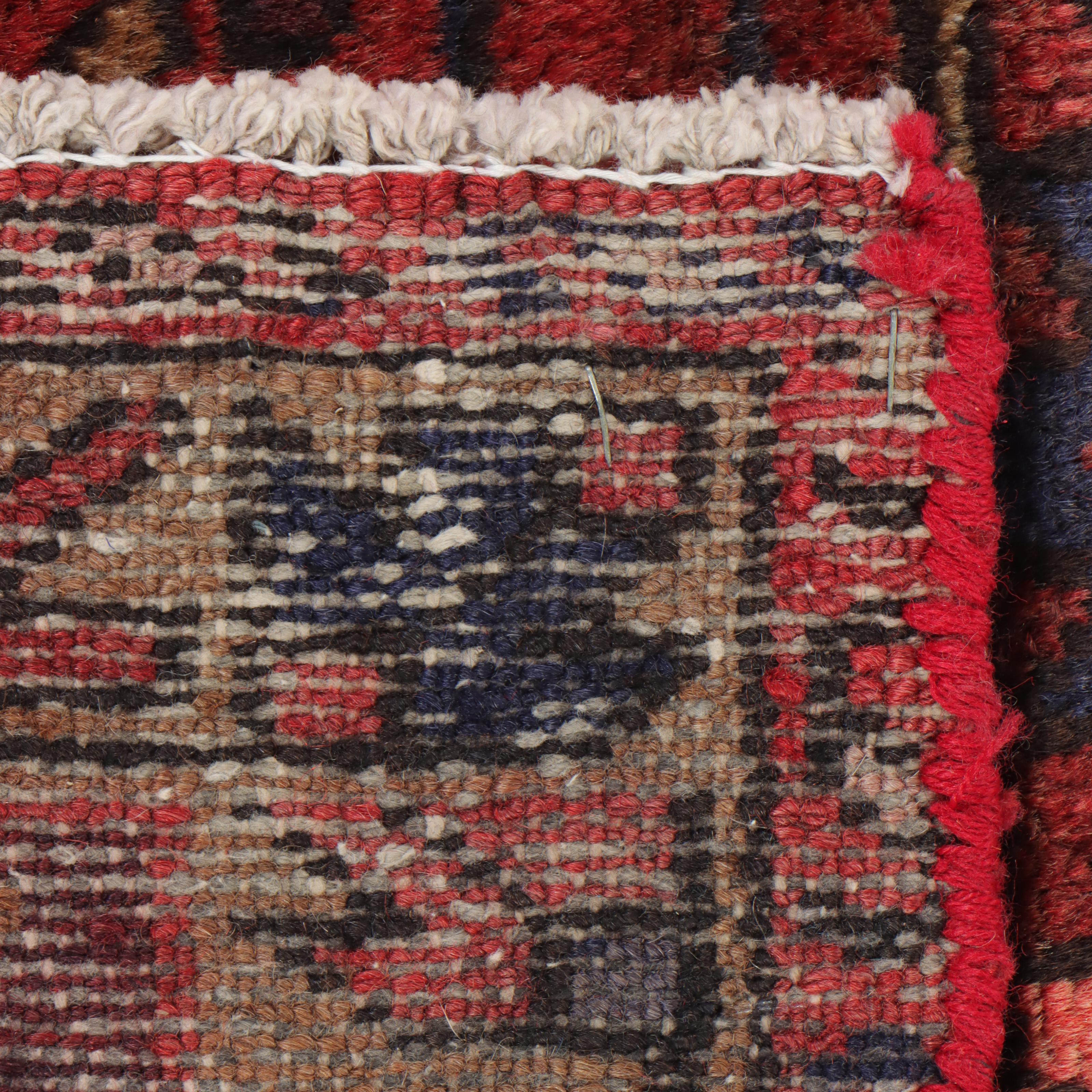 2'7 x 4'1 Hand-Knotted Persian Zanjan Accent Rug