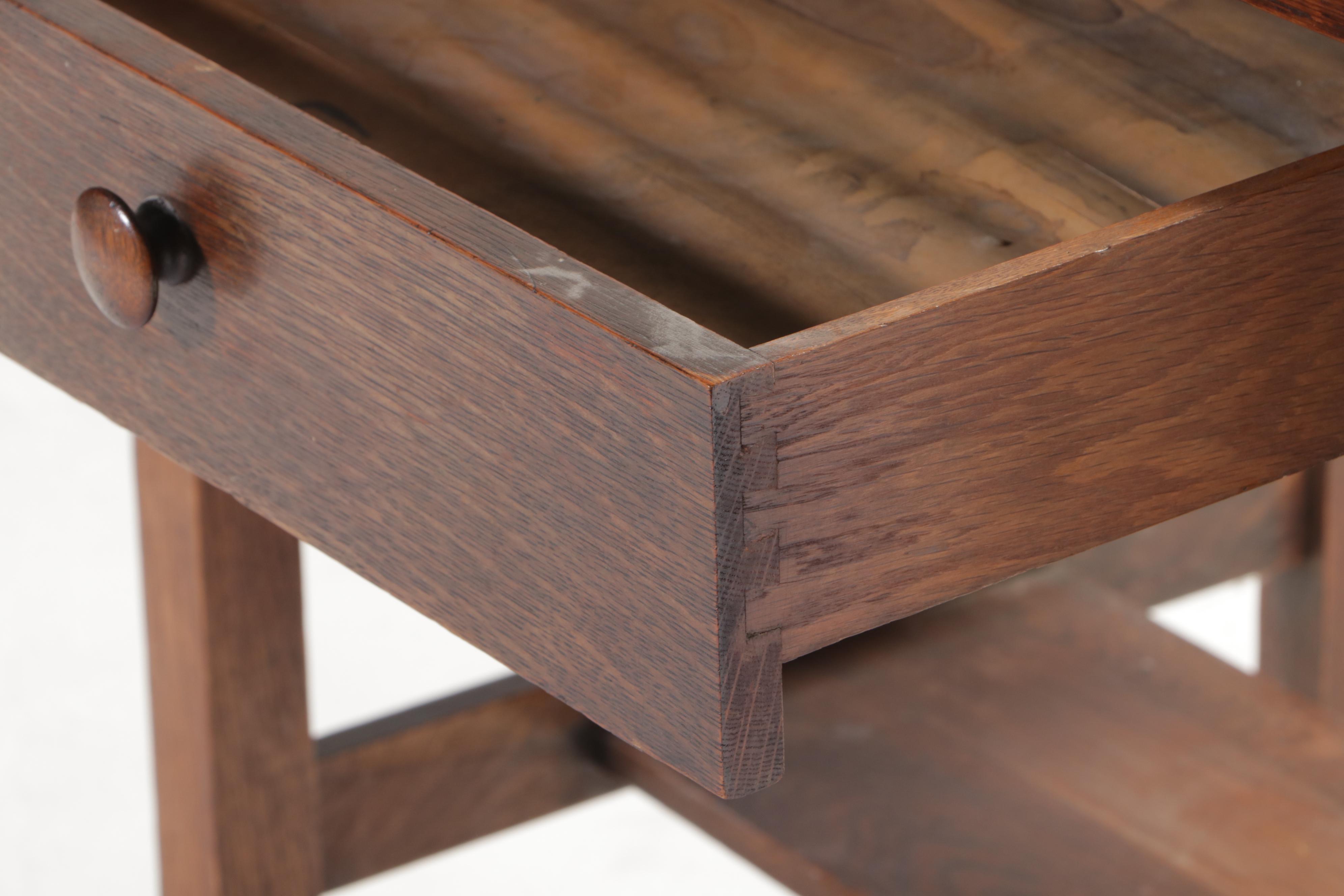 Stickley Brothers Arts and Crafts Quartersawn Oak Library Table, Early 20th C.