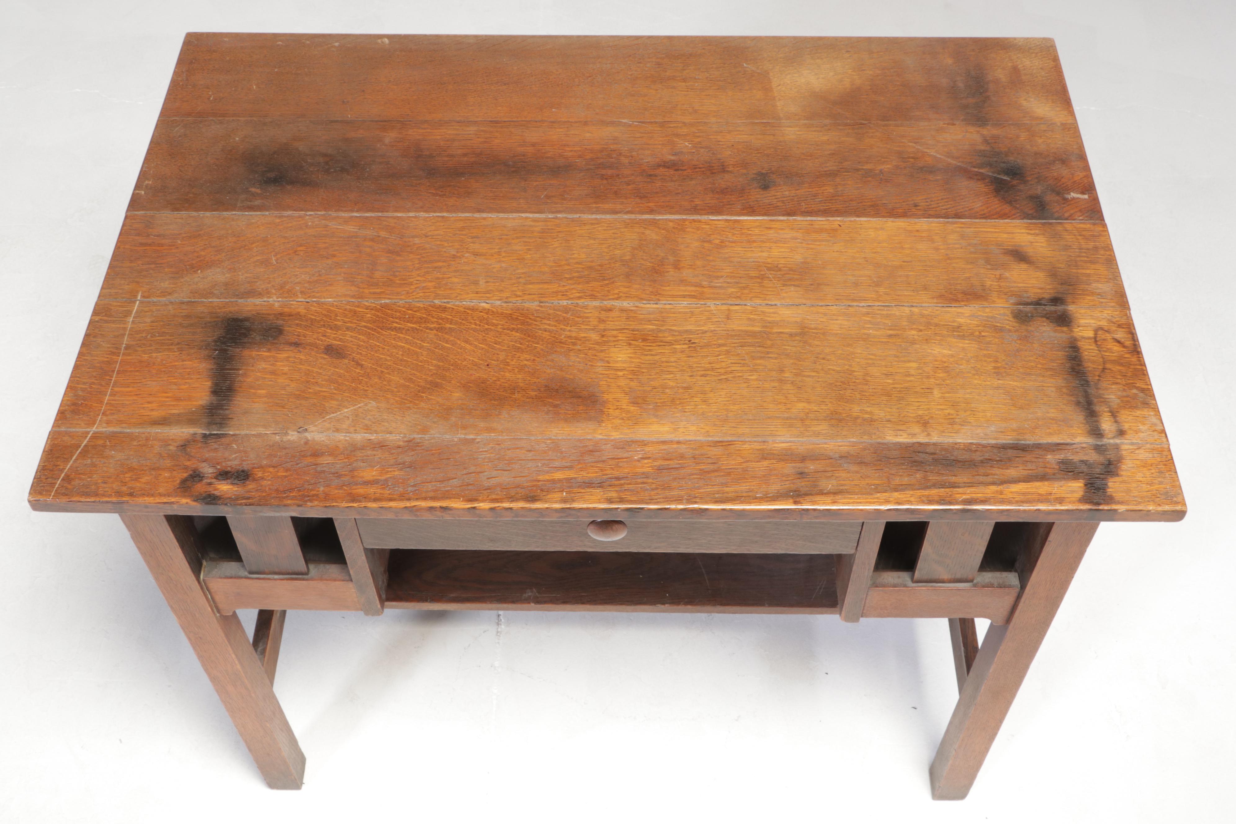 Stickley Brothers Arts and Crafts Quartersawn Oak Library Table, Early 20th C.
