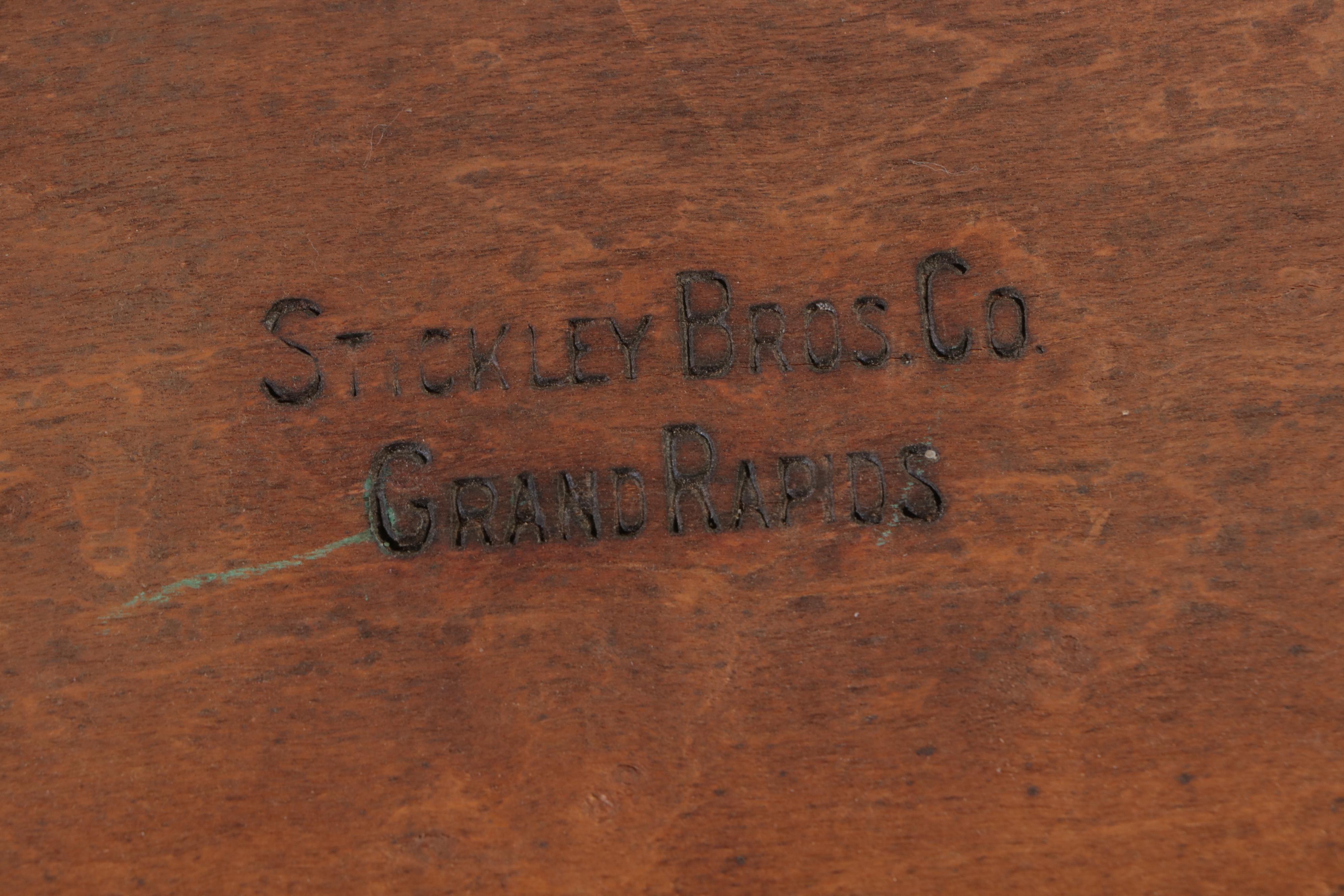 Stickley Brothers Arts and Crafts Quartersawn Oak Library Table, Early 20th C.