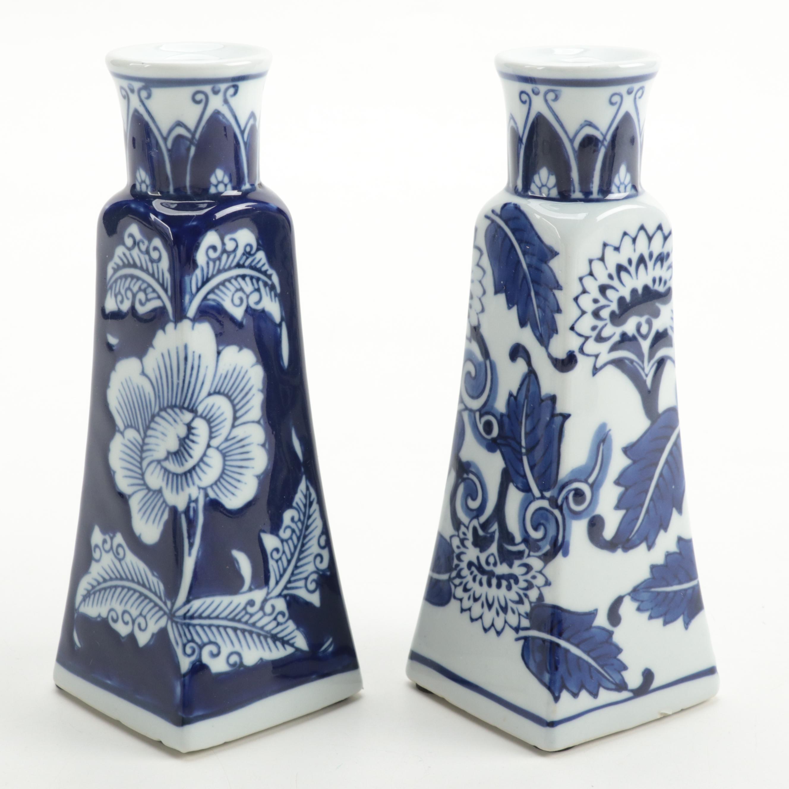 Mottahedeh Williamsburg Restoration Delft Tulipiere and Other Décor