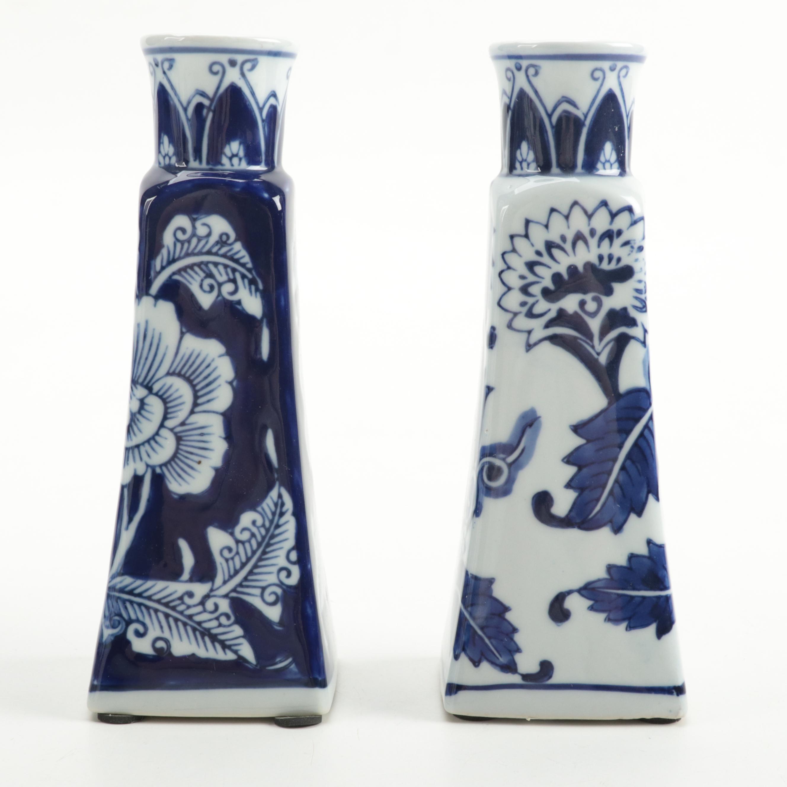 Mottahedeh Williamsburg Restoration Delft Tulipiere and Other Décor