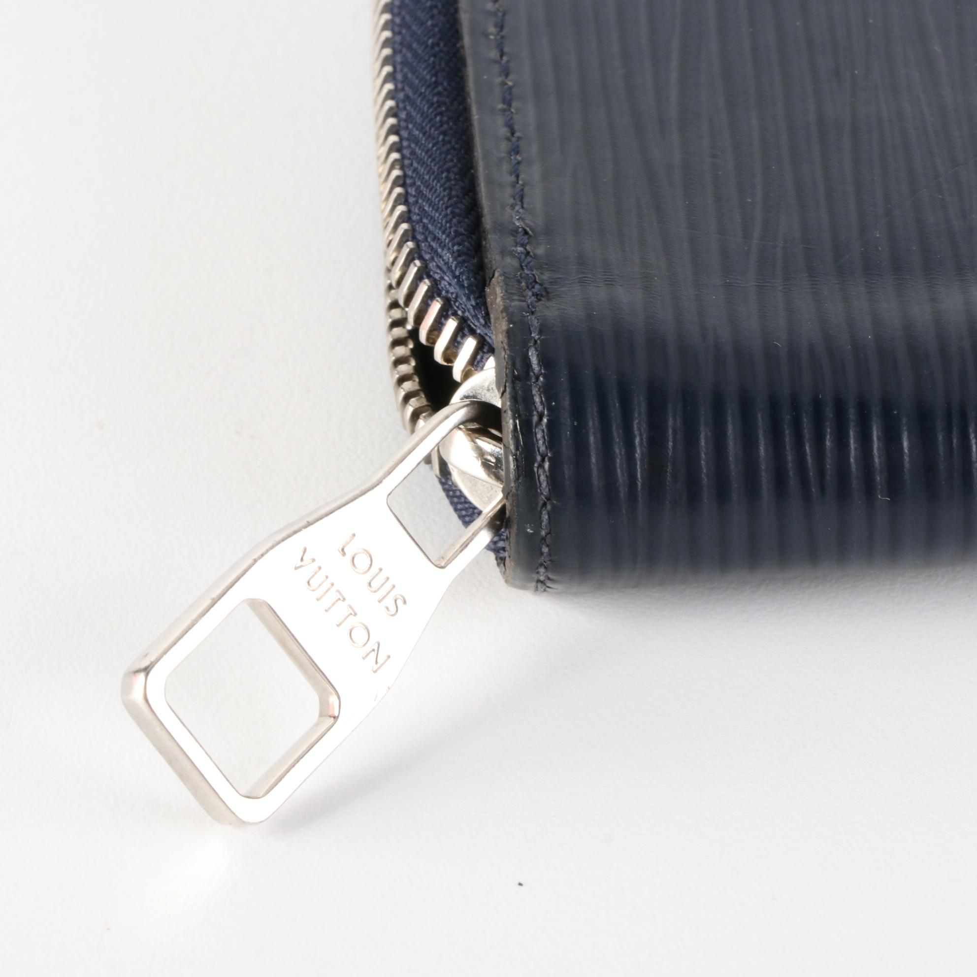Louis Vuitton Zippy Wallet in Blue Marine Epi Leather