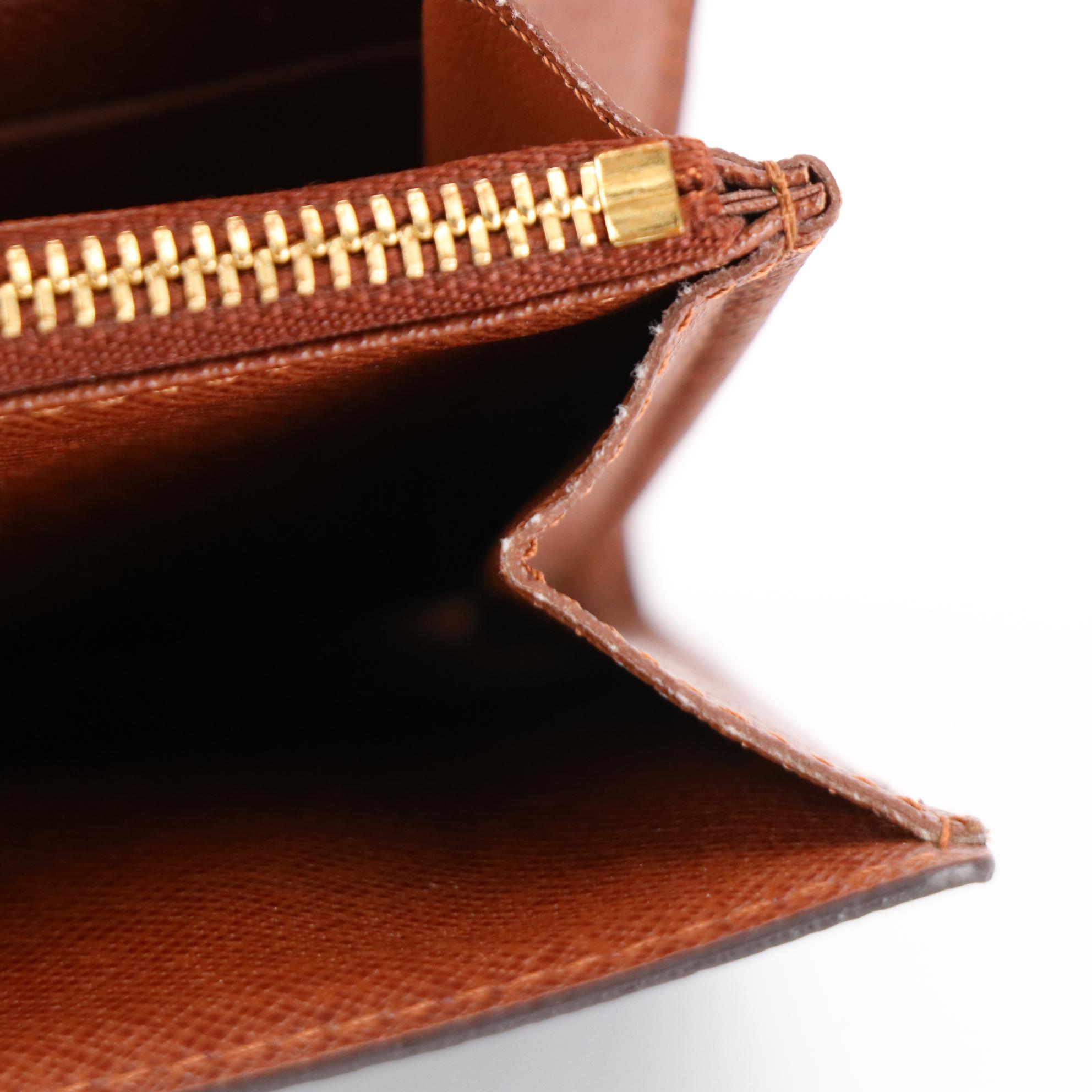 Louis Vuitton Sarah Wallet in Monogram Canvas