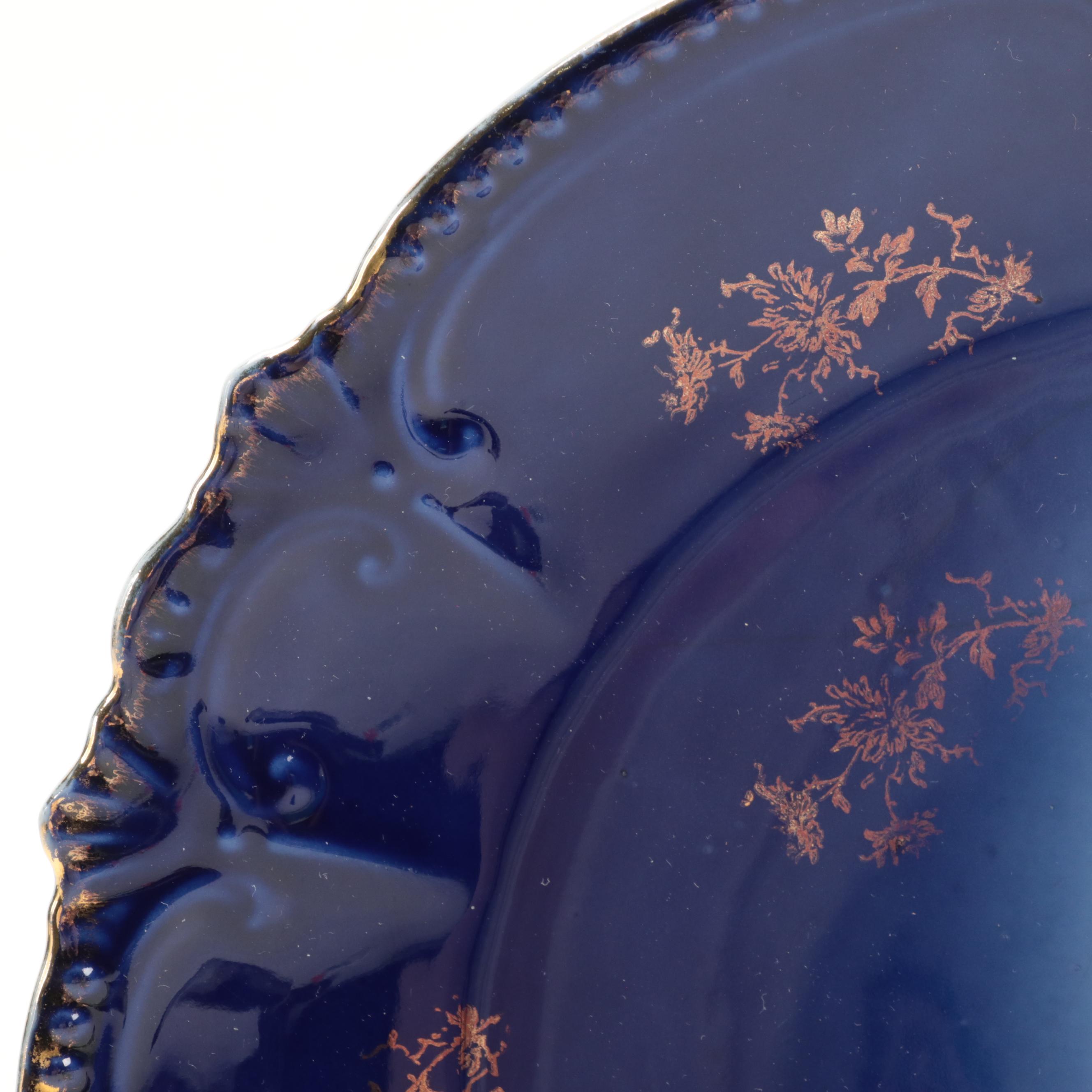 Richard Ginori and Other Hand-Painted Porcelain and Ceramic Cabinet Plates