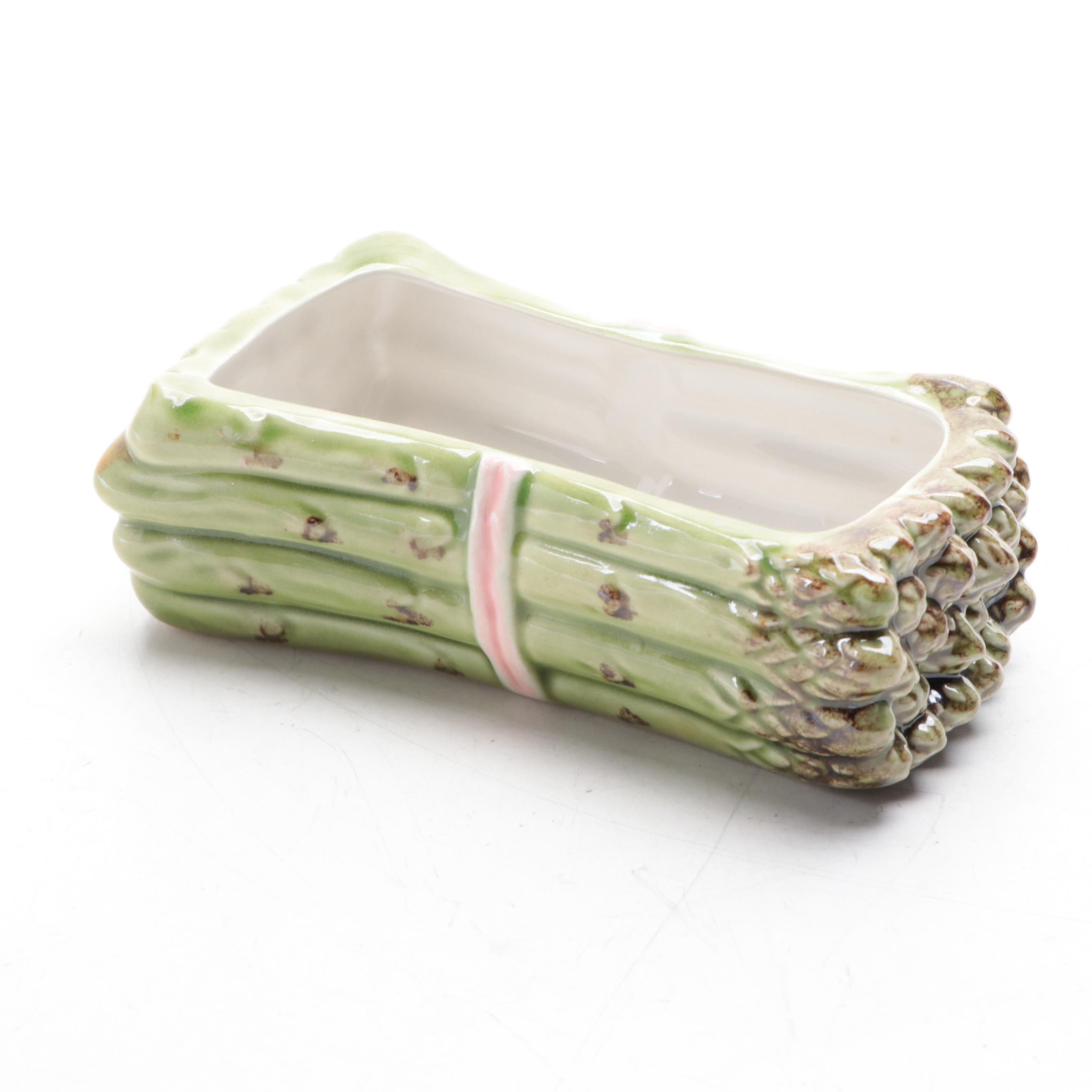 Bordallo Pinheiro Portuguese Majolica Plates and Asparagus Dish