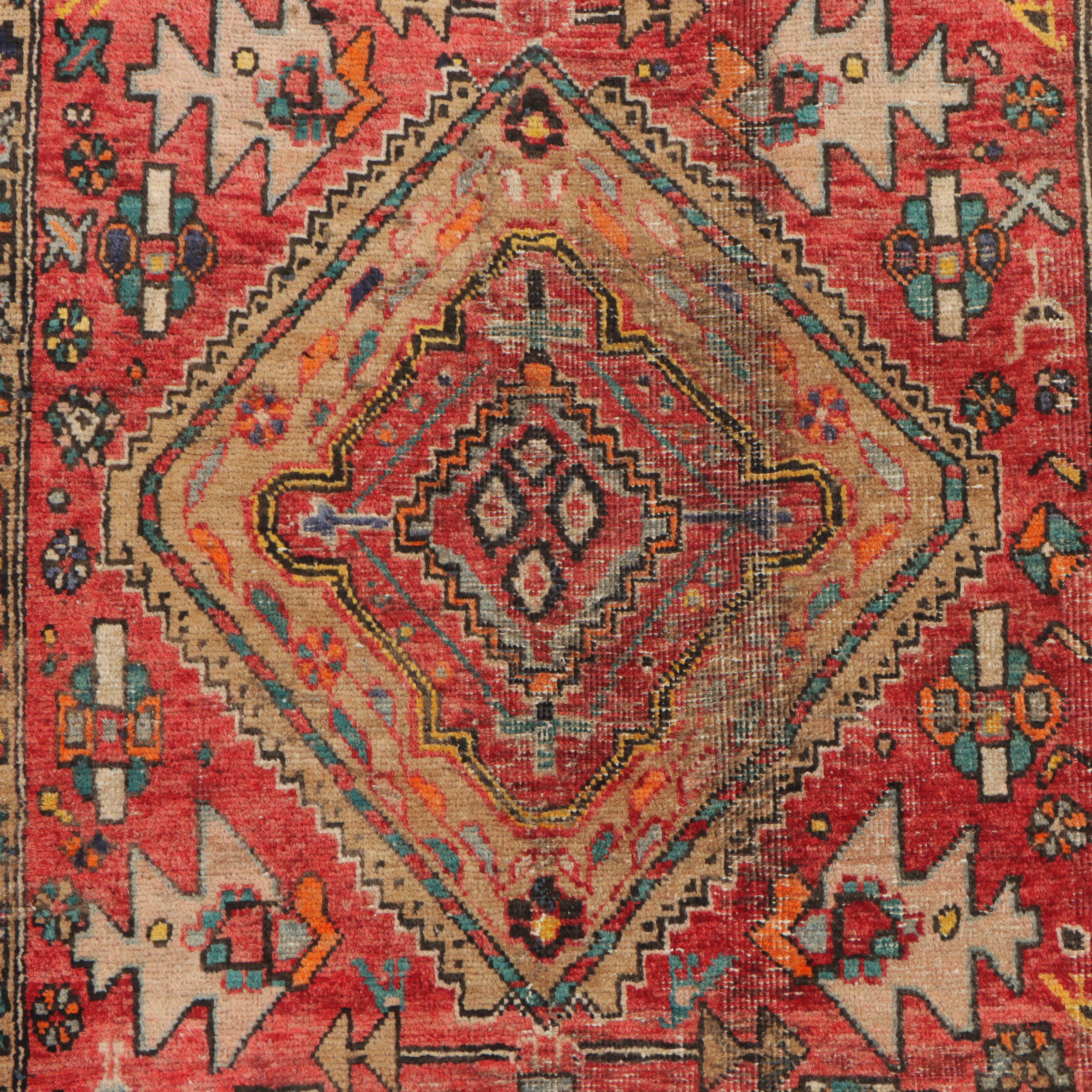 2'8 x 4'6 Hand-Knotted Persian Qashqai Accent Rug