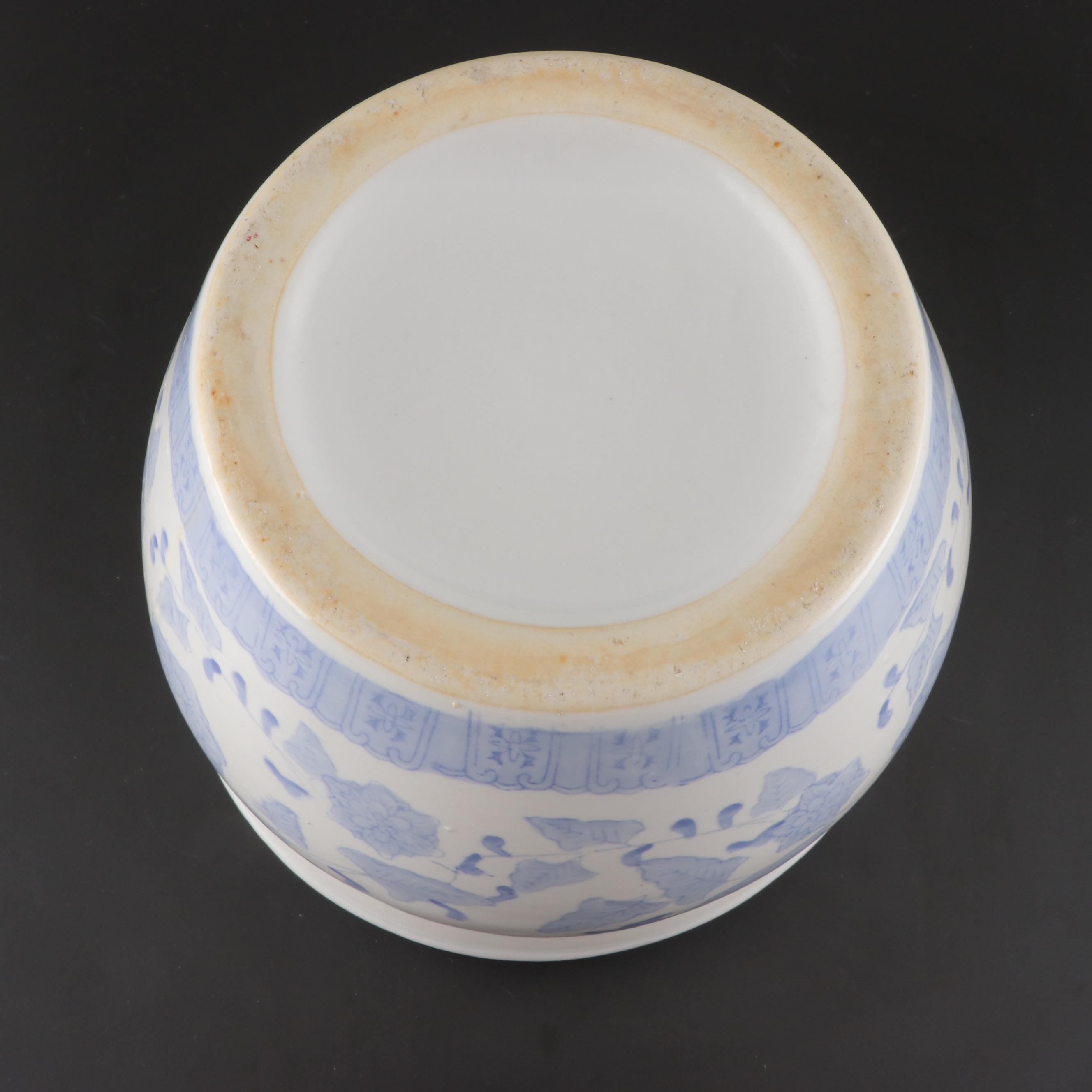 Chinese Style Blue and White Porcelain Jardinière