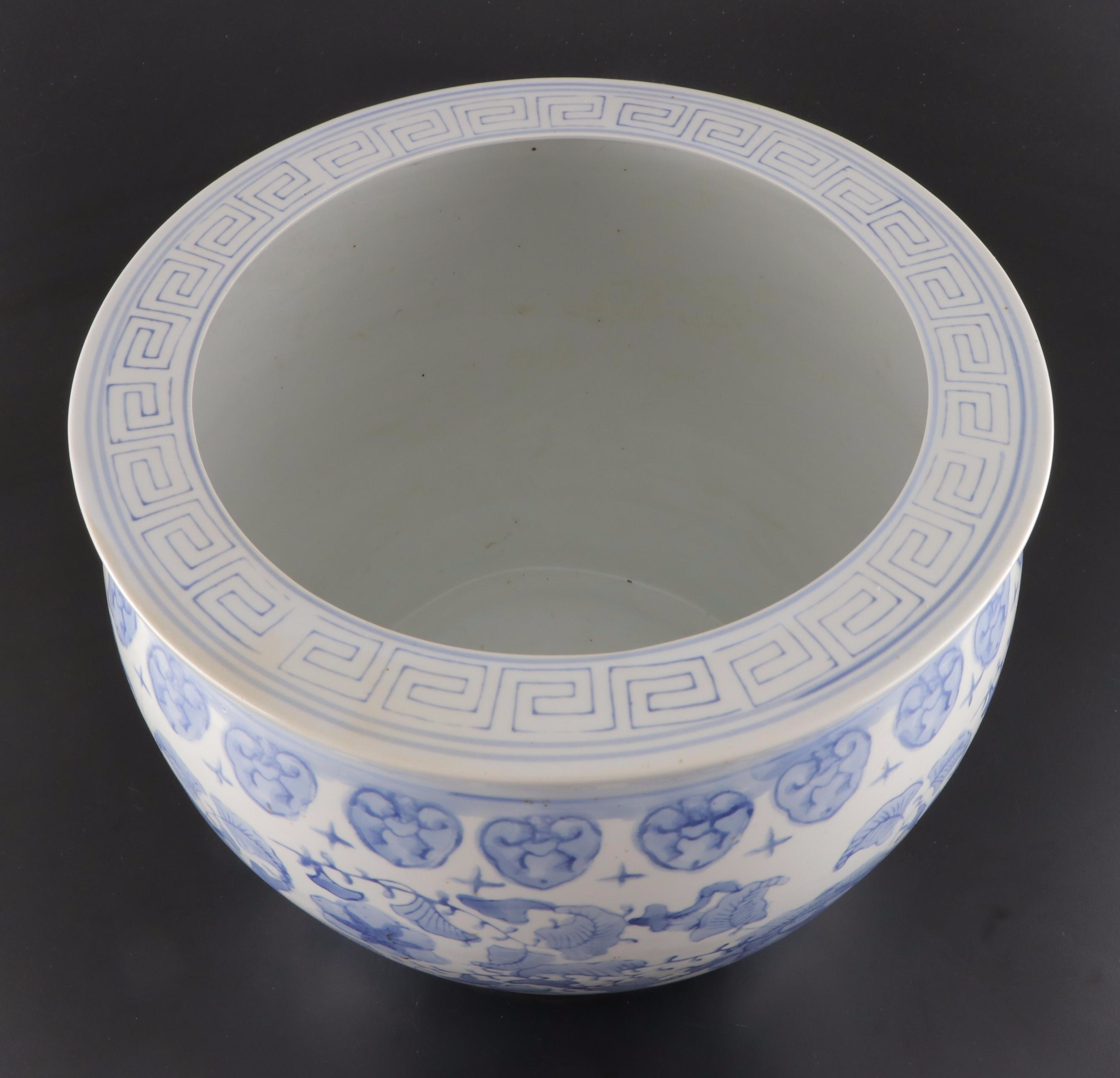 Chinese Blue and White Porcelain Jardiniére