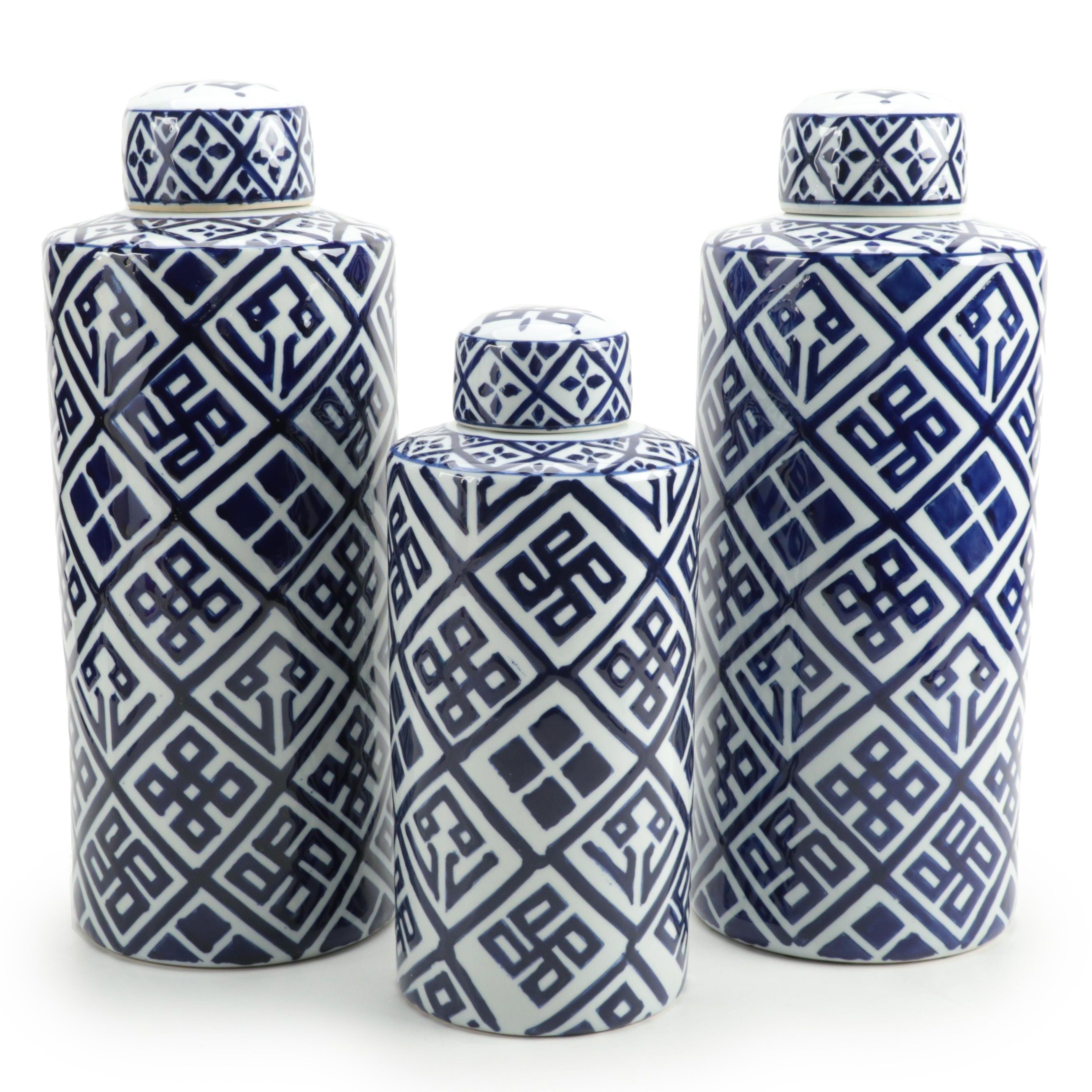 Chinese Porcelain Blue and White Cylindrical Canisters