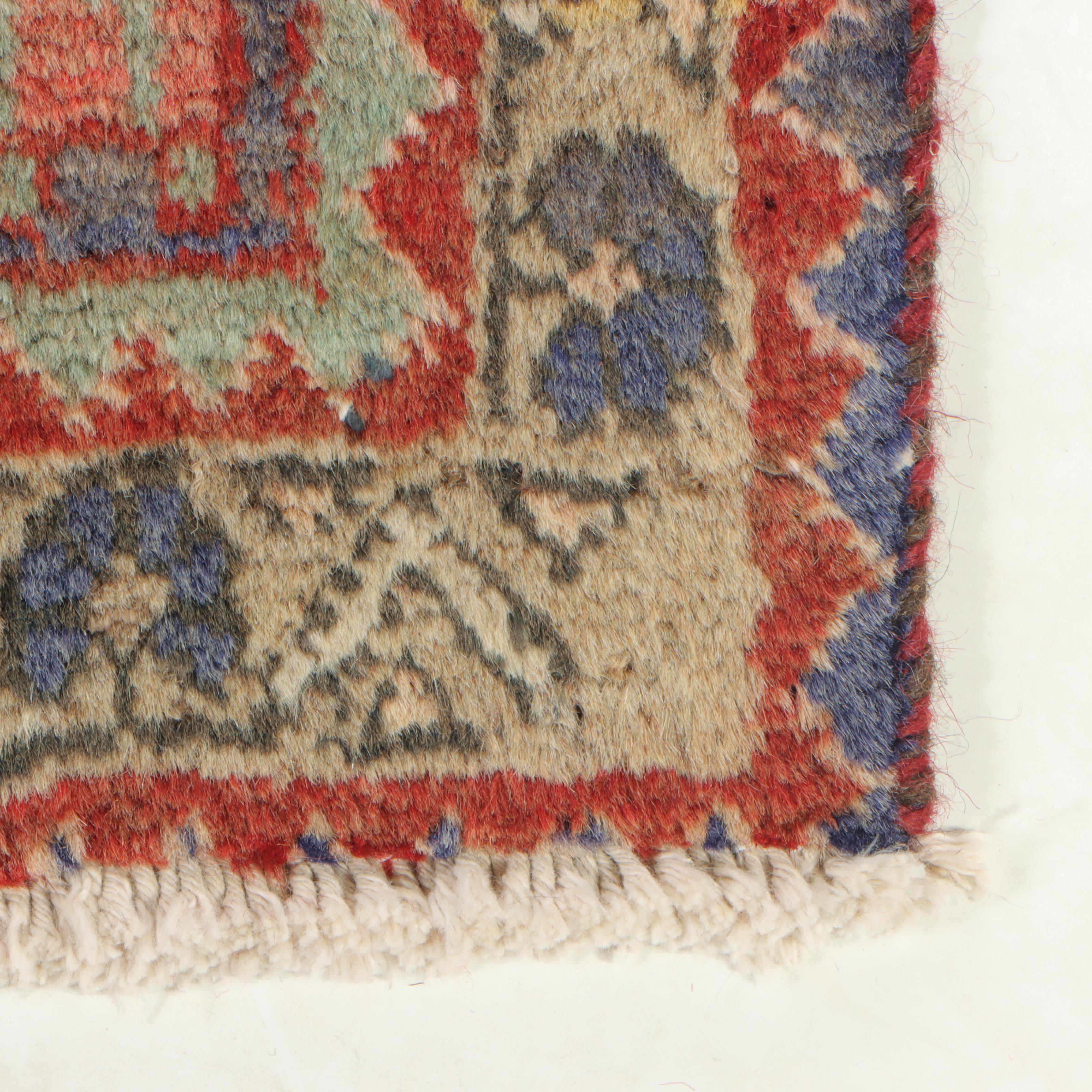 4'3 x 6'8 Hand-Knotted Persian Qashqai Area Rug