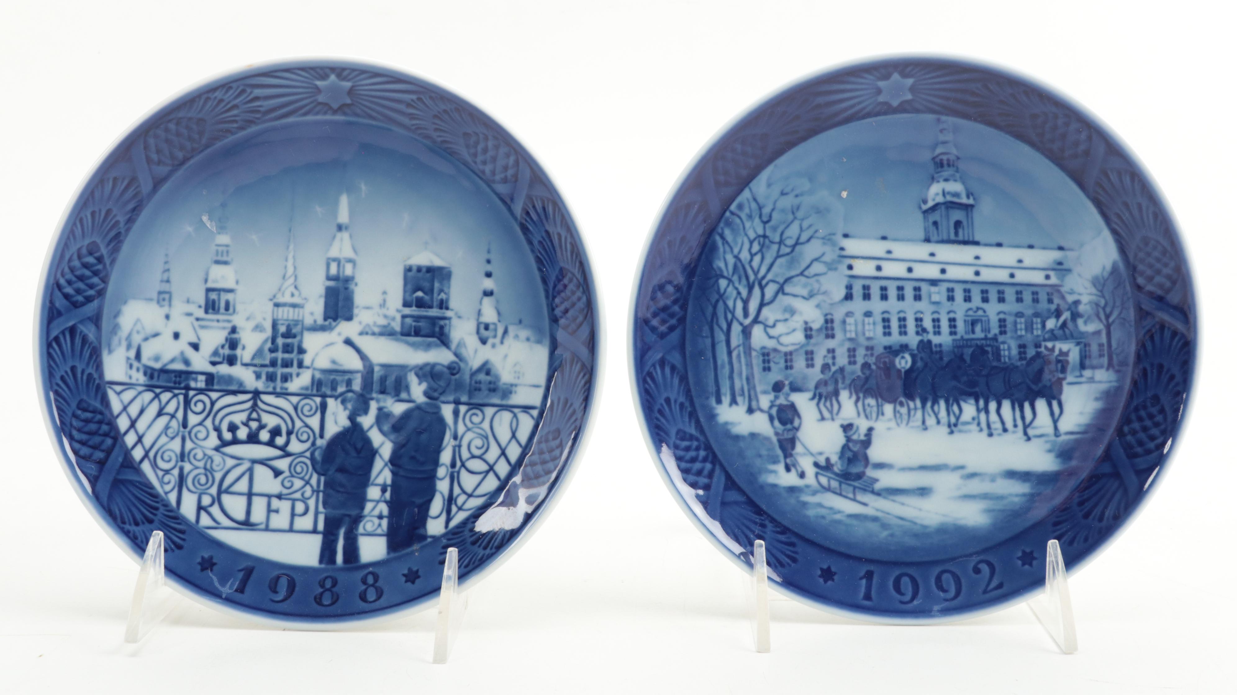 Bing & Grøndahl Annual Christmas Plates, Romanian Etched Blue Glass Paperweight