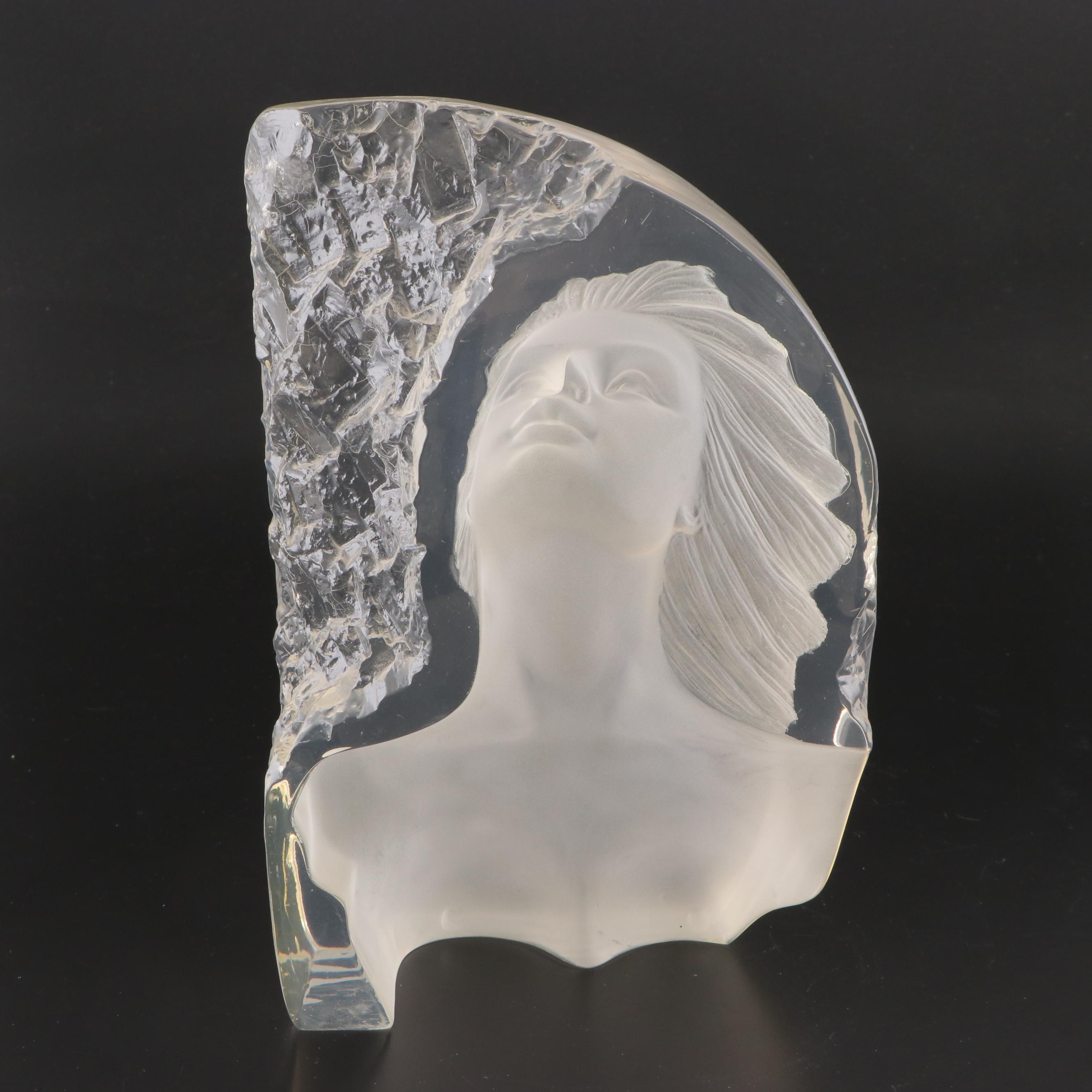 Modern Acrylic Optic Female Bust