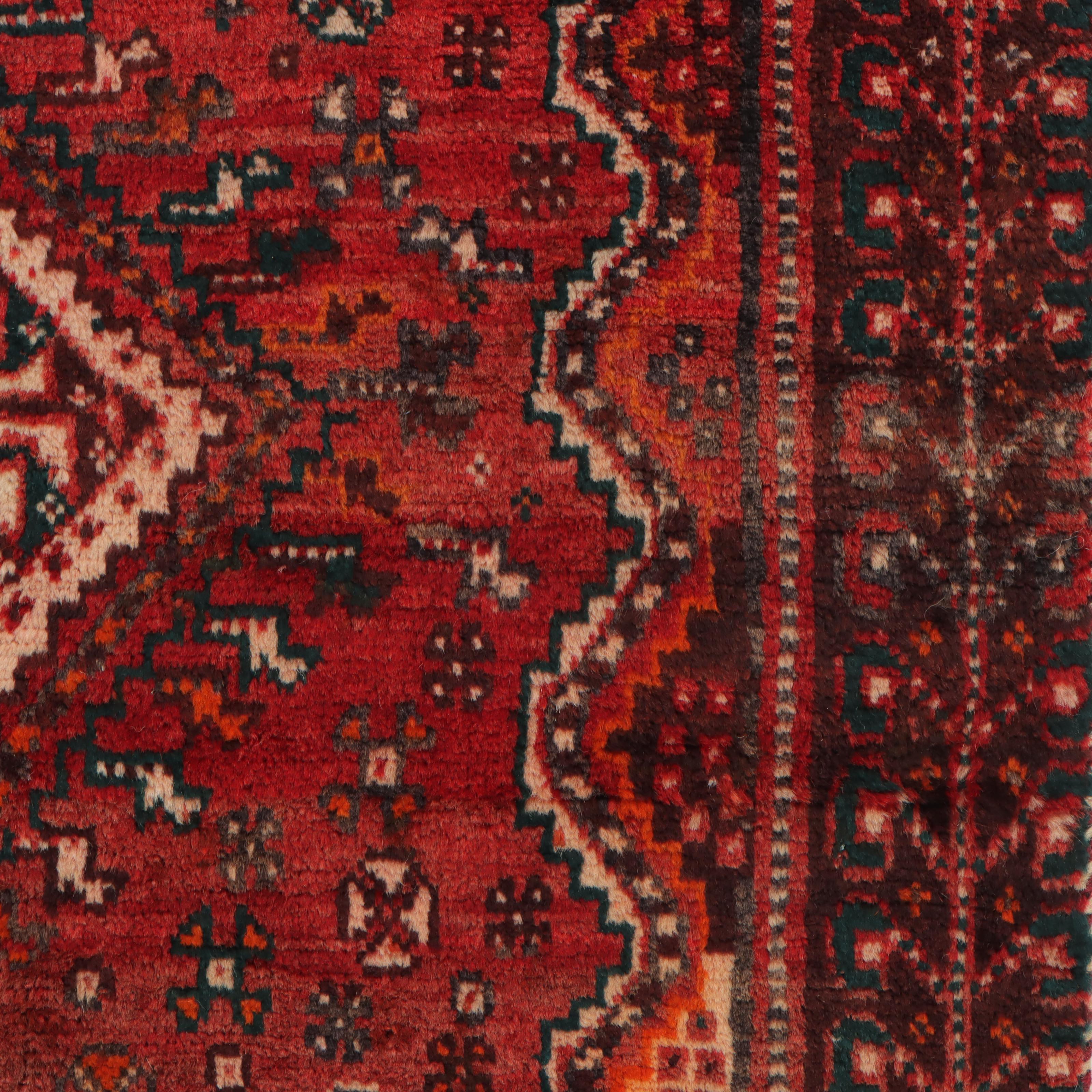 3'10 x 6'2 Hand-Knotted Persian Qashqai Area Rug